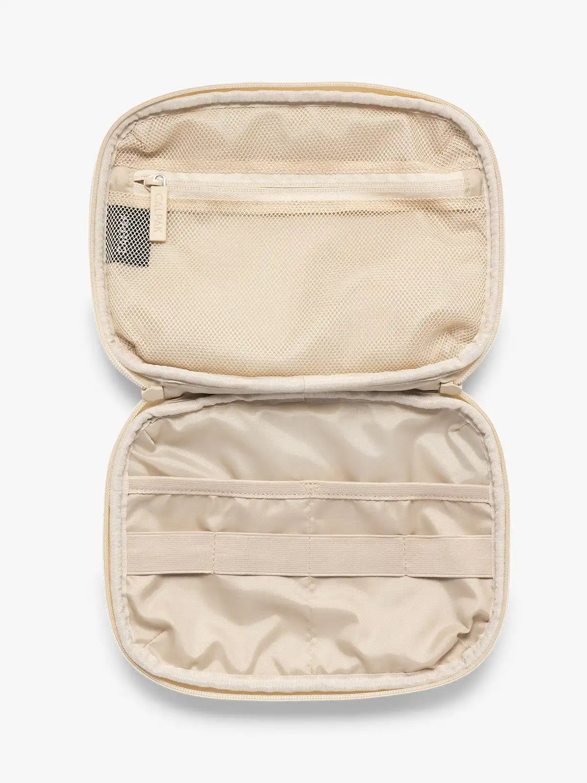 calpaktravelmalls.com