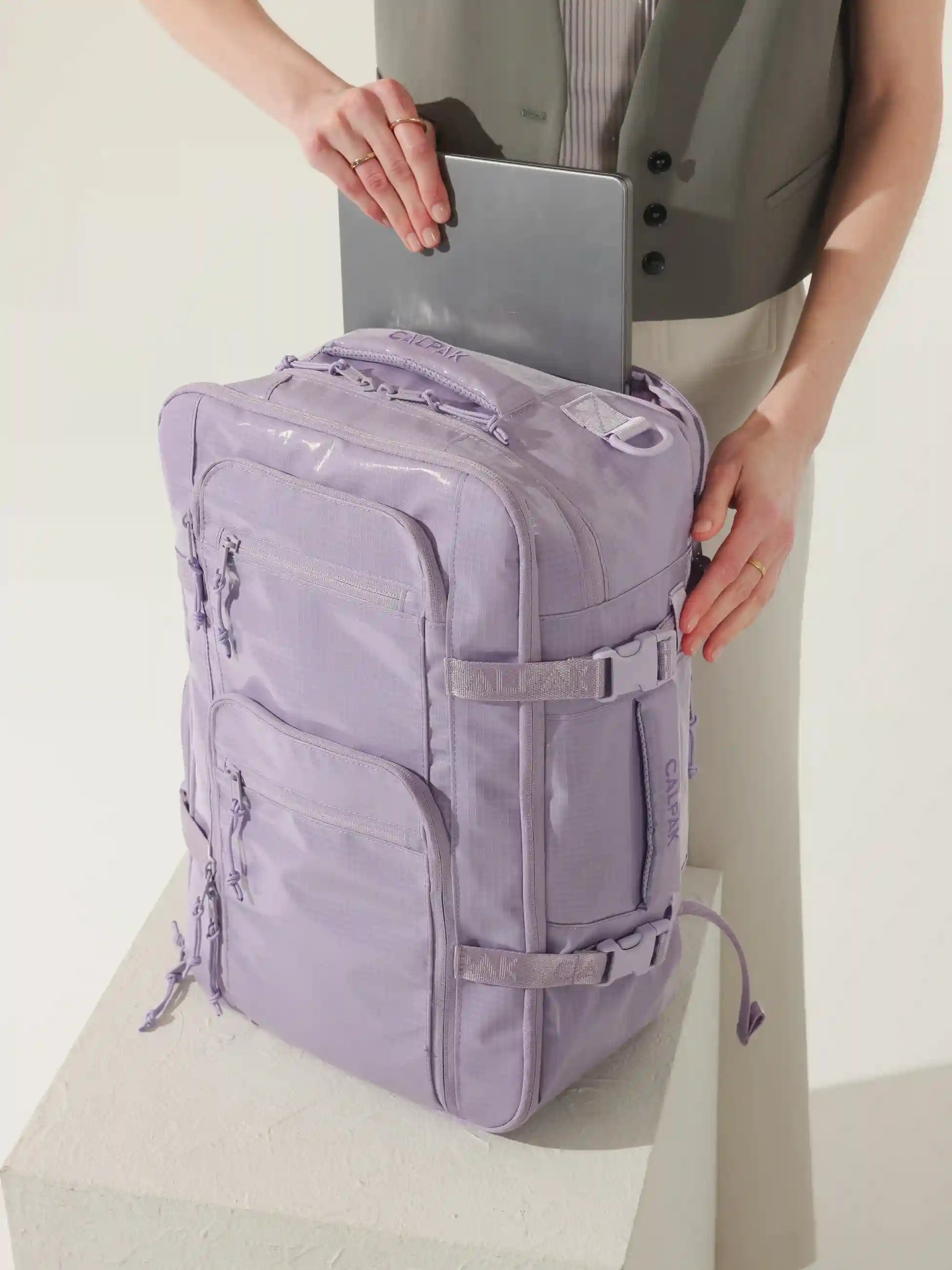 calpaktravelmalls.com