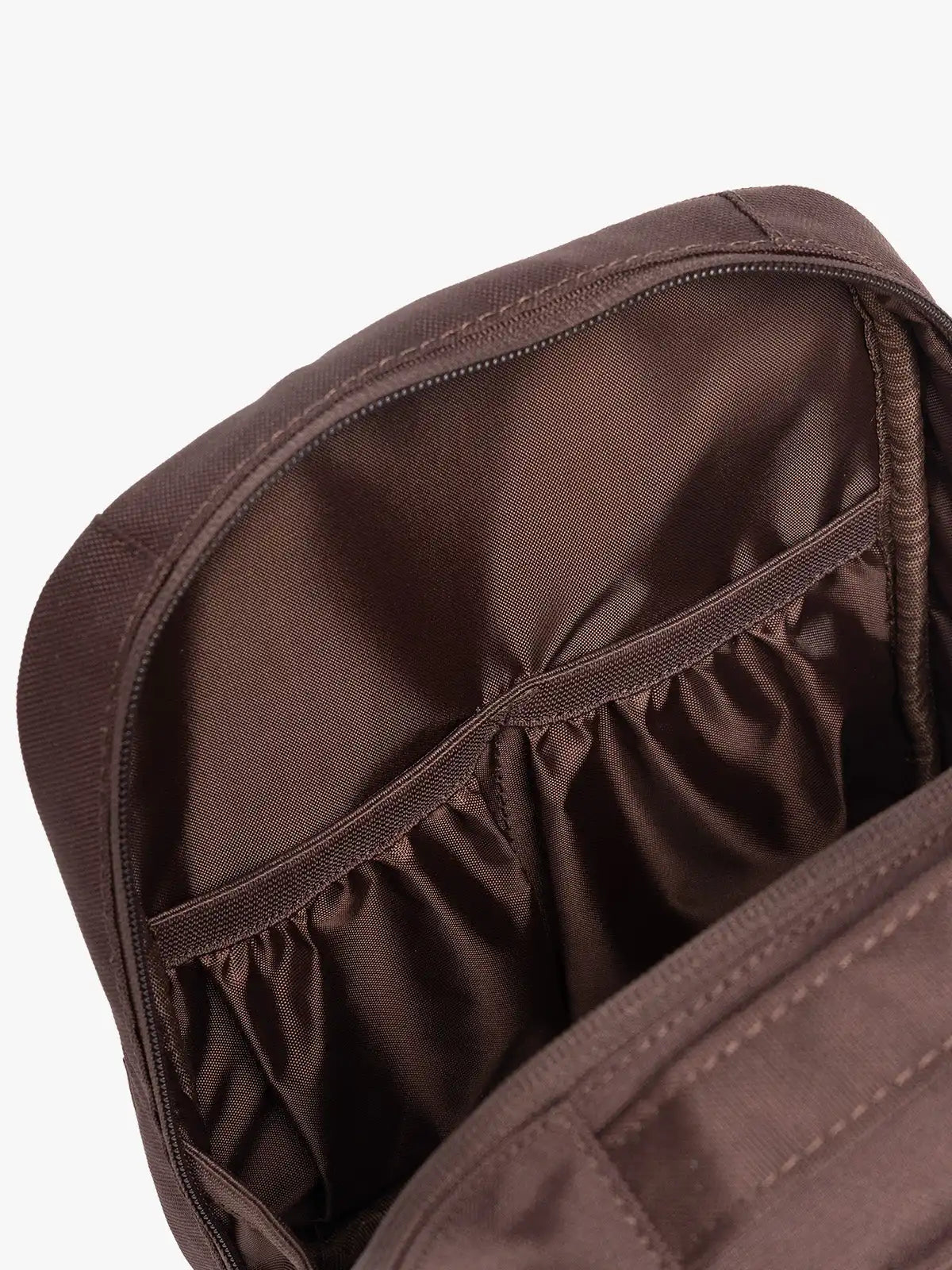 calpaktravelmalls.com
