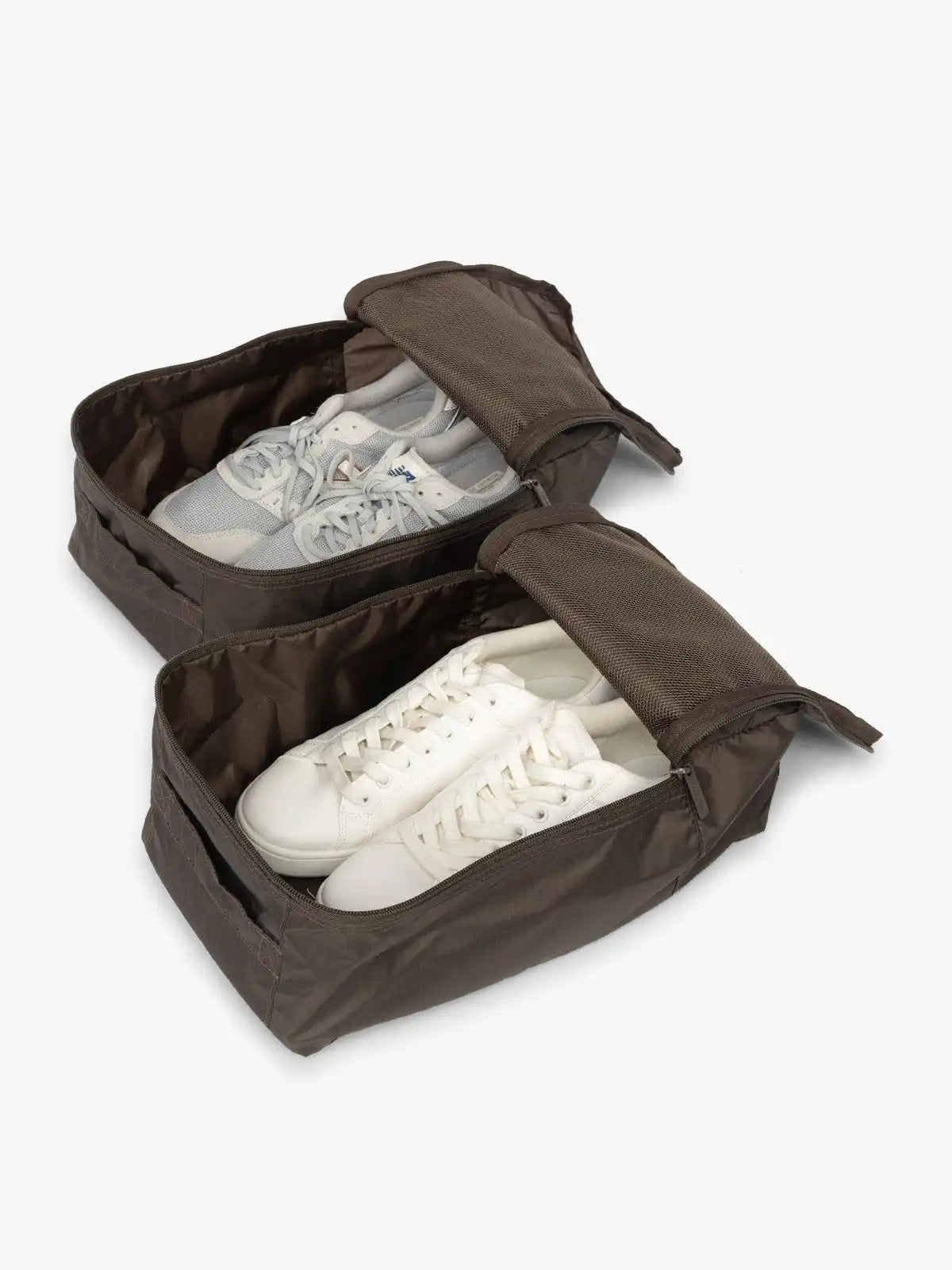 calpaktravelmalls.com