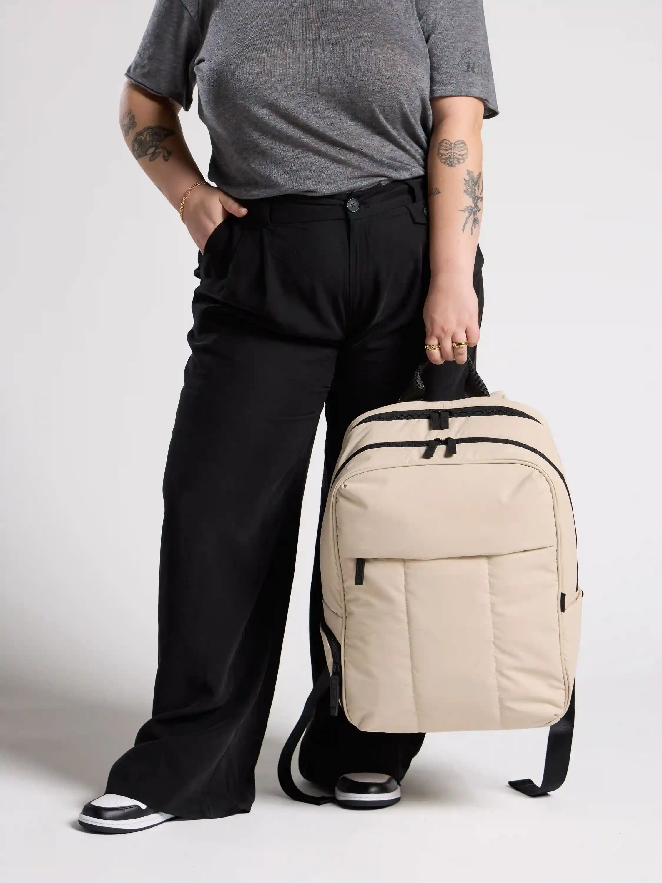 calpaktravelmalls.com