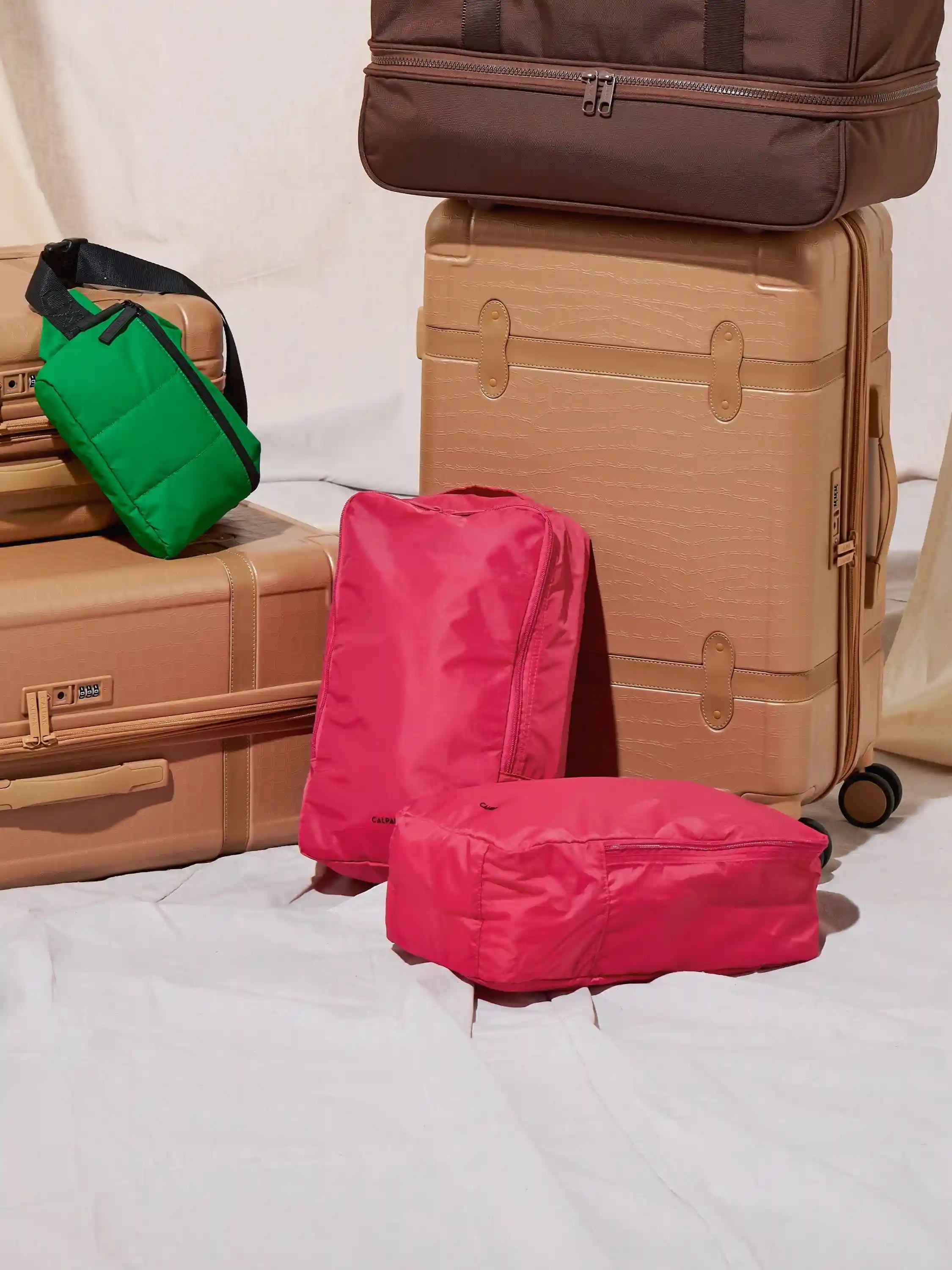 calpaktravelmalls.com