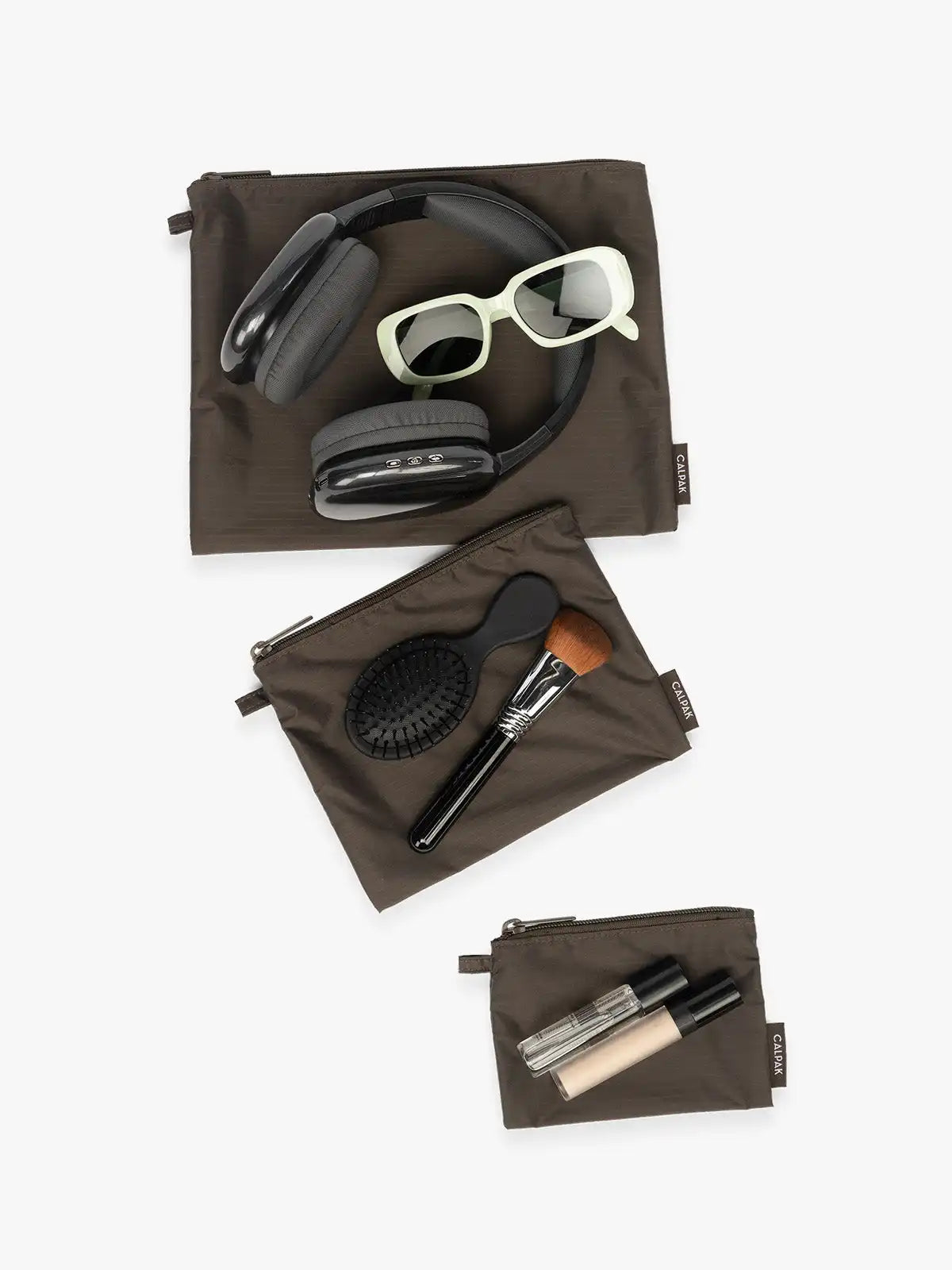 calpaktravelmalls.com