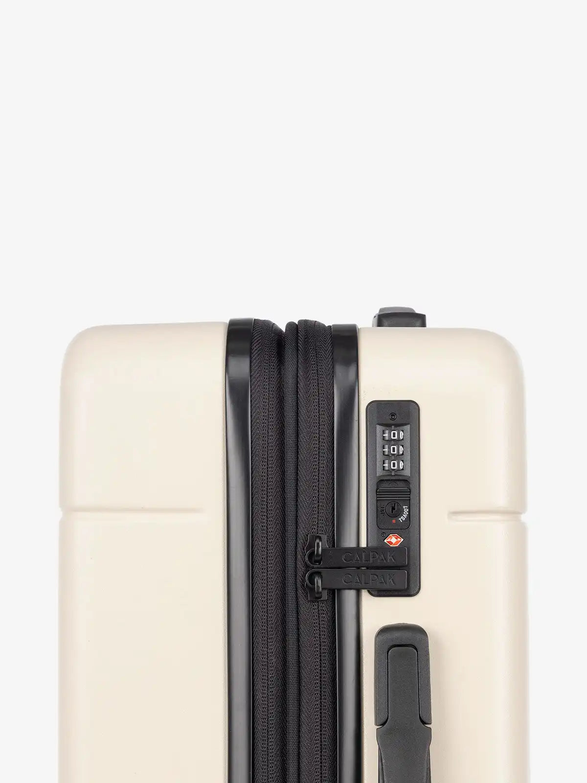 calpaktravelmalls.com
