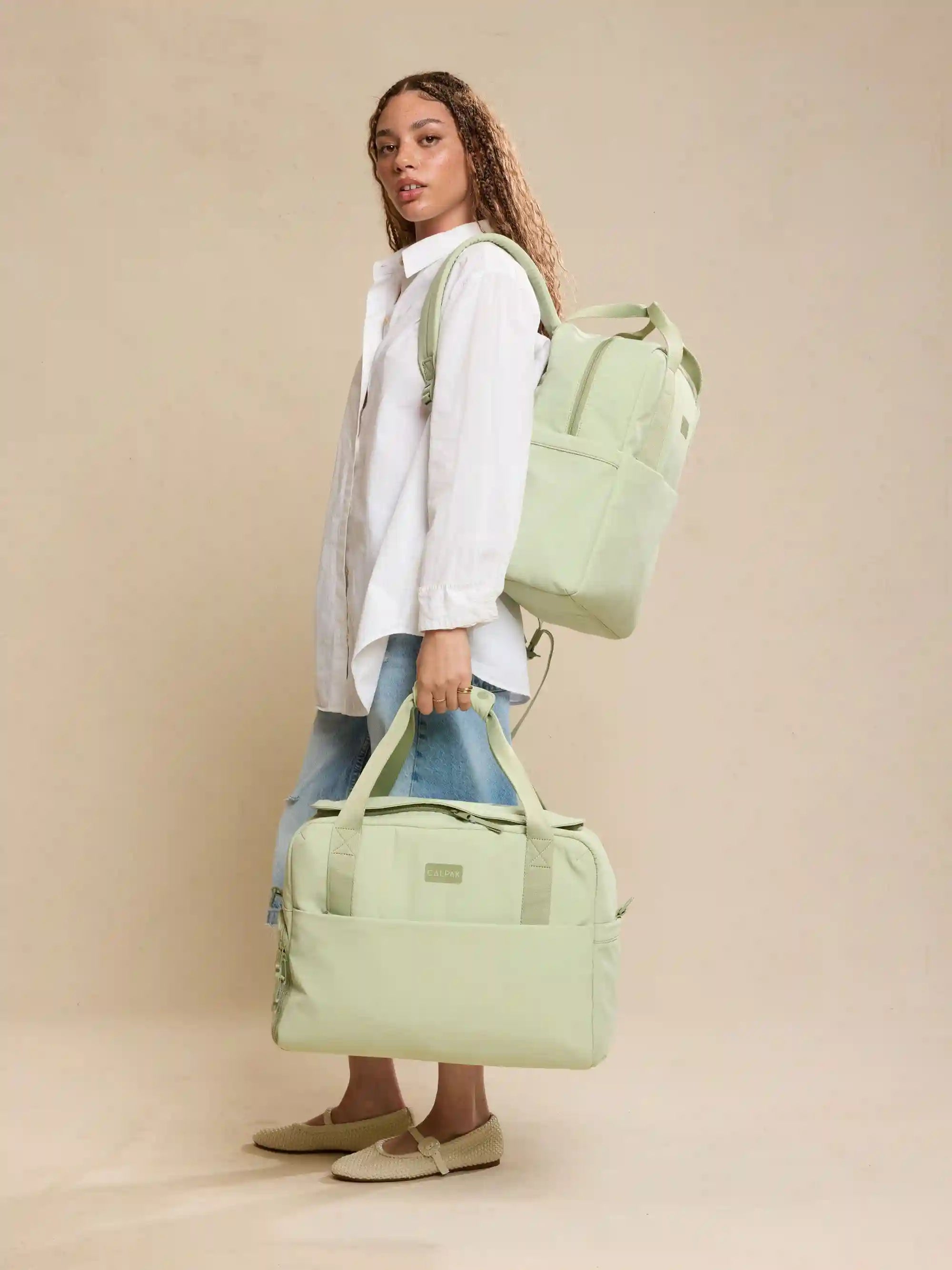 calpaktravelmalls.com