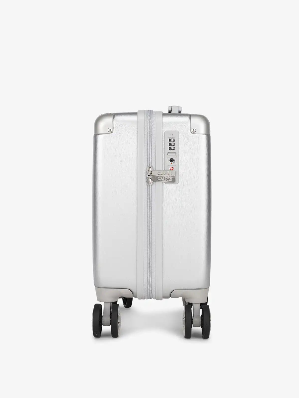 calpaktravelmalls.com