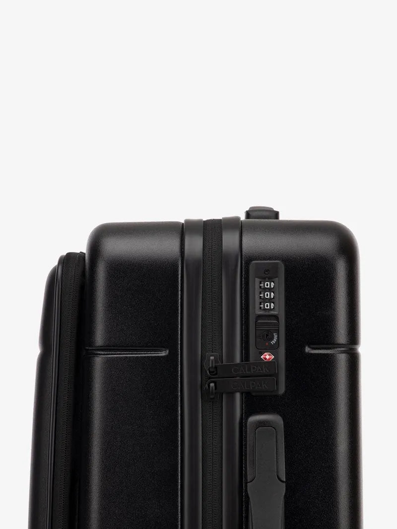 calpaktravelmalls.com