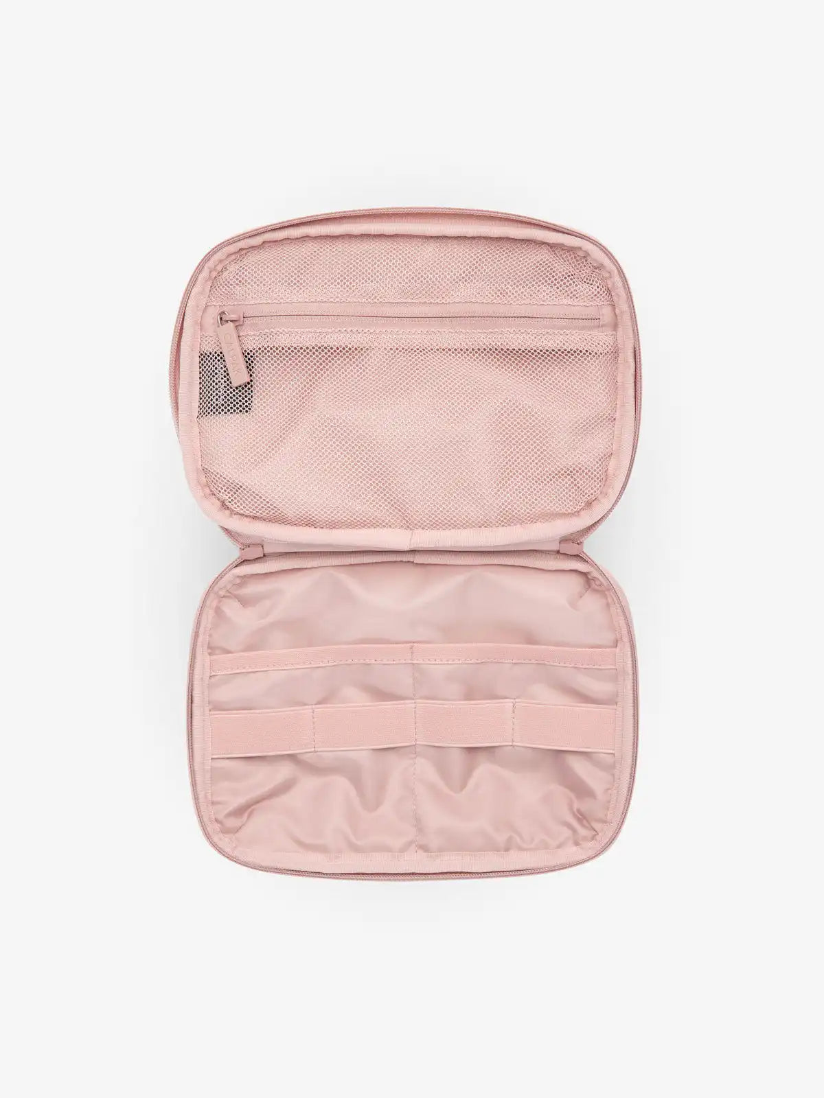 calpaktravelmalls.com