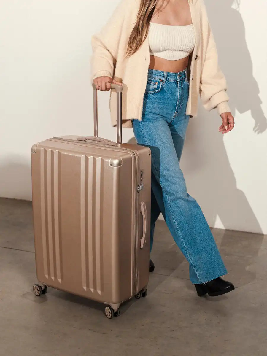 calpaktravelmalls.com