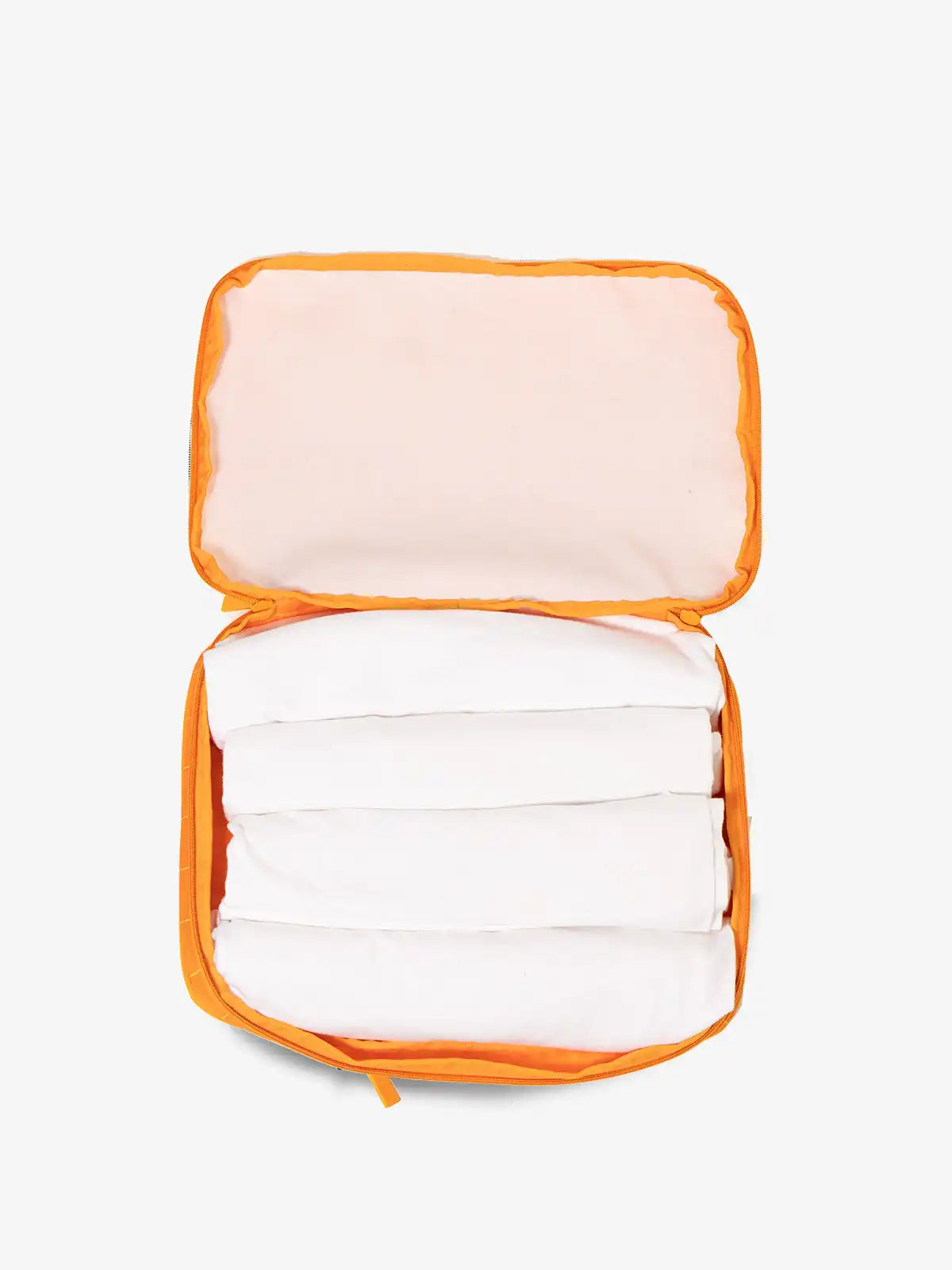 calpaktravelmalls.com