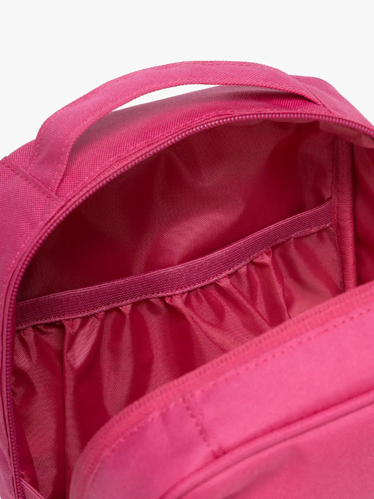 calpaktravelmalls.com