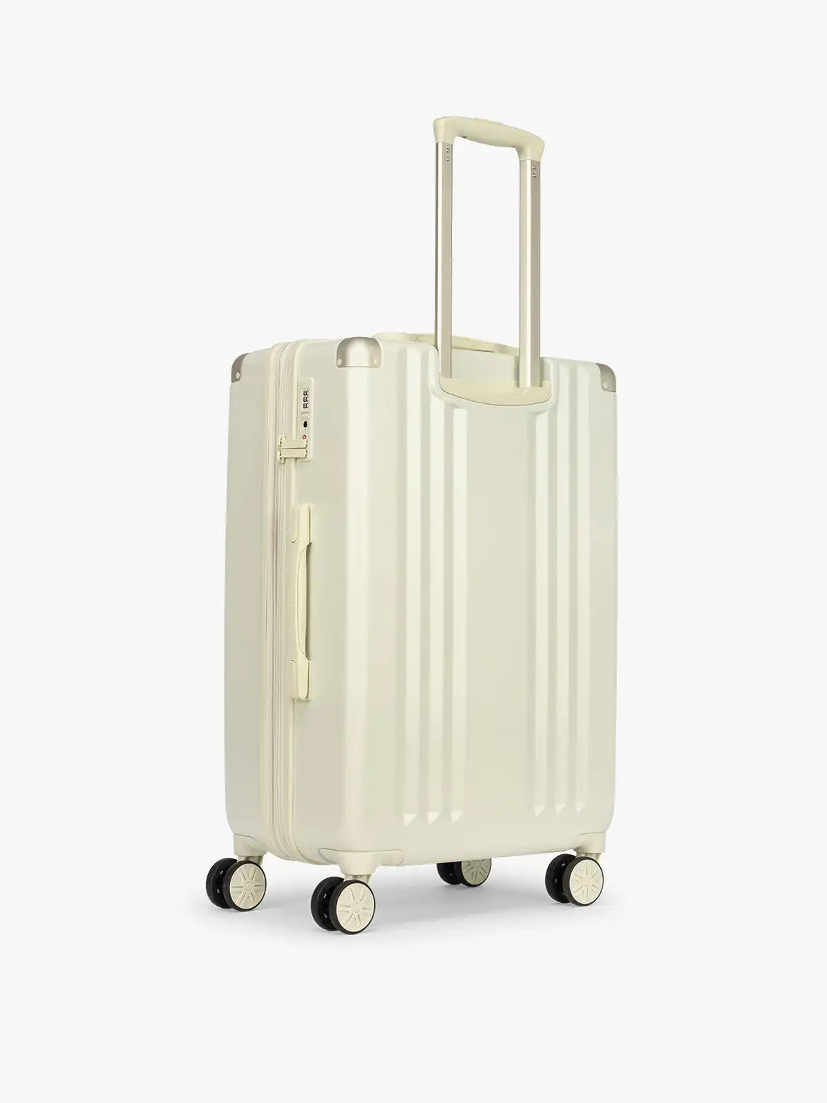 calpaktravelmalls.com