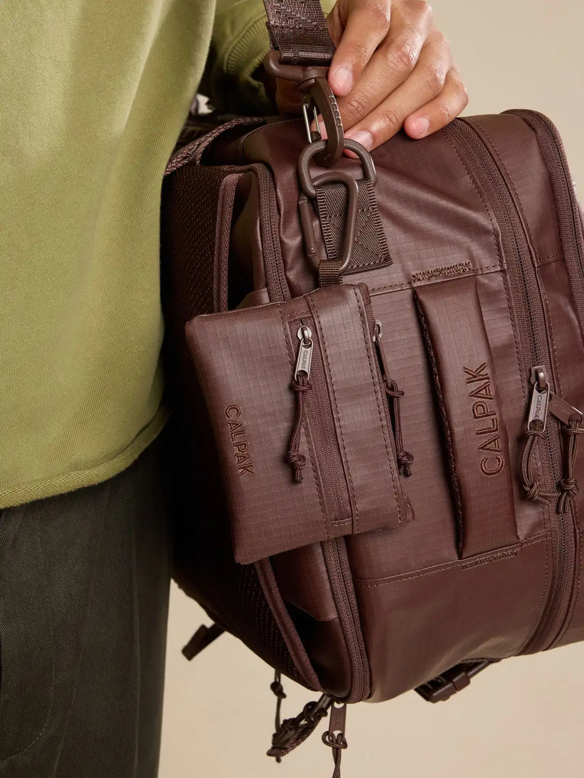 calpaktravelmalls.com