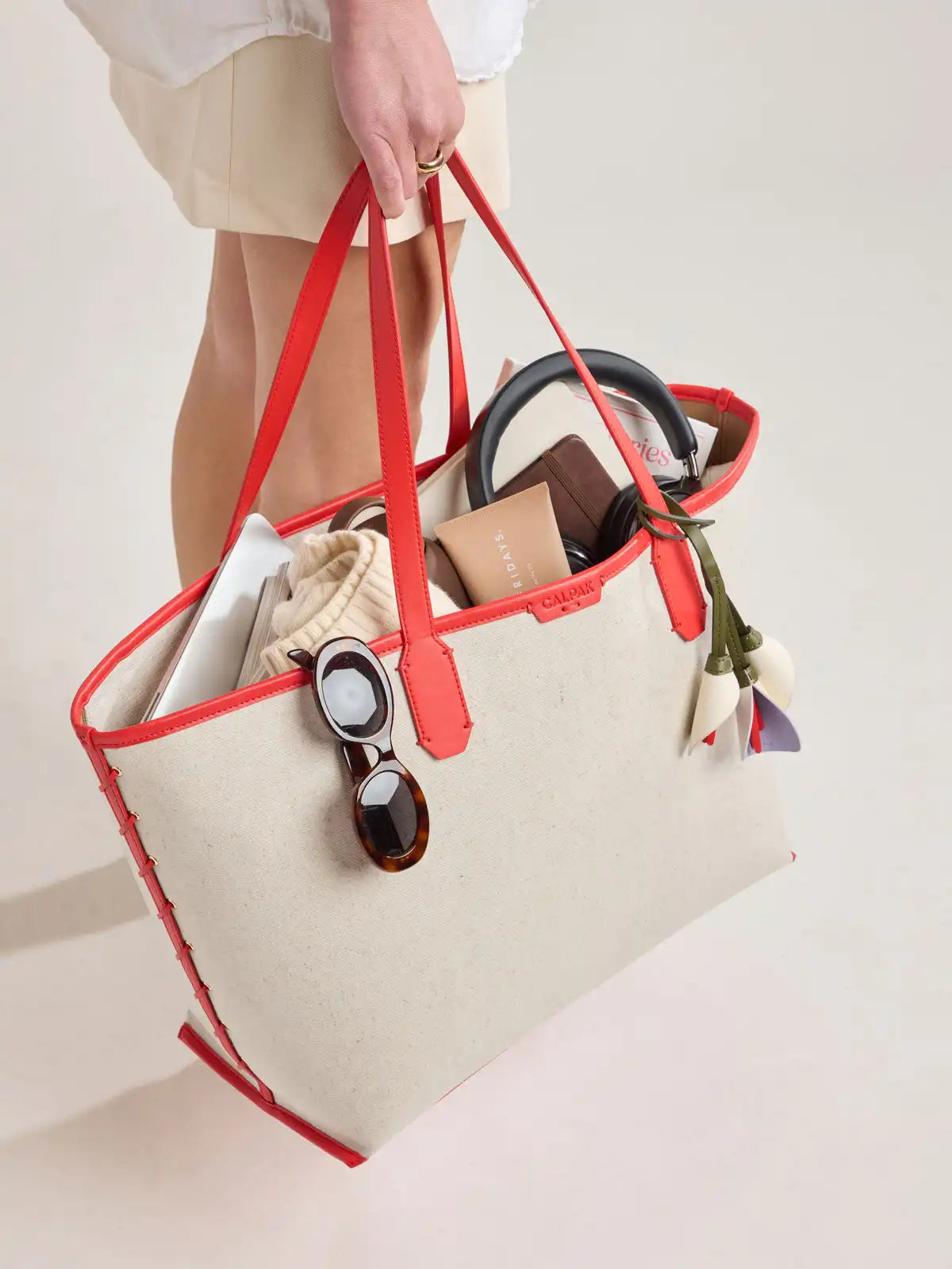 calpaktravelmalls.com