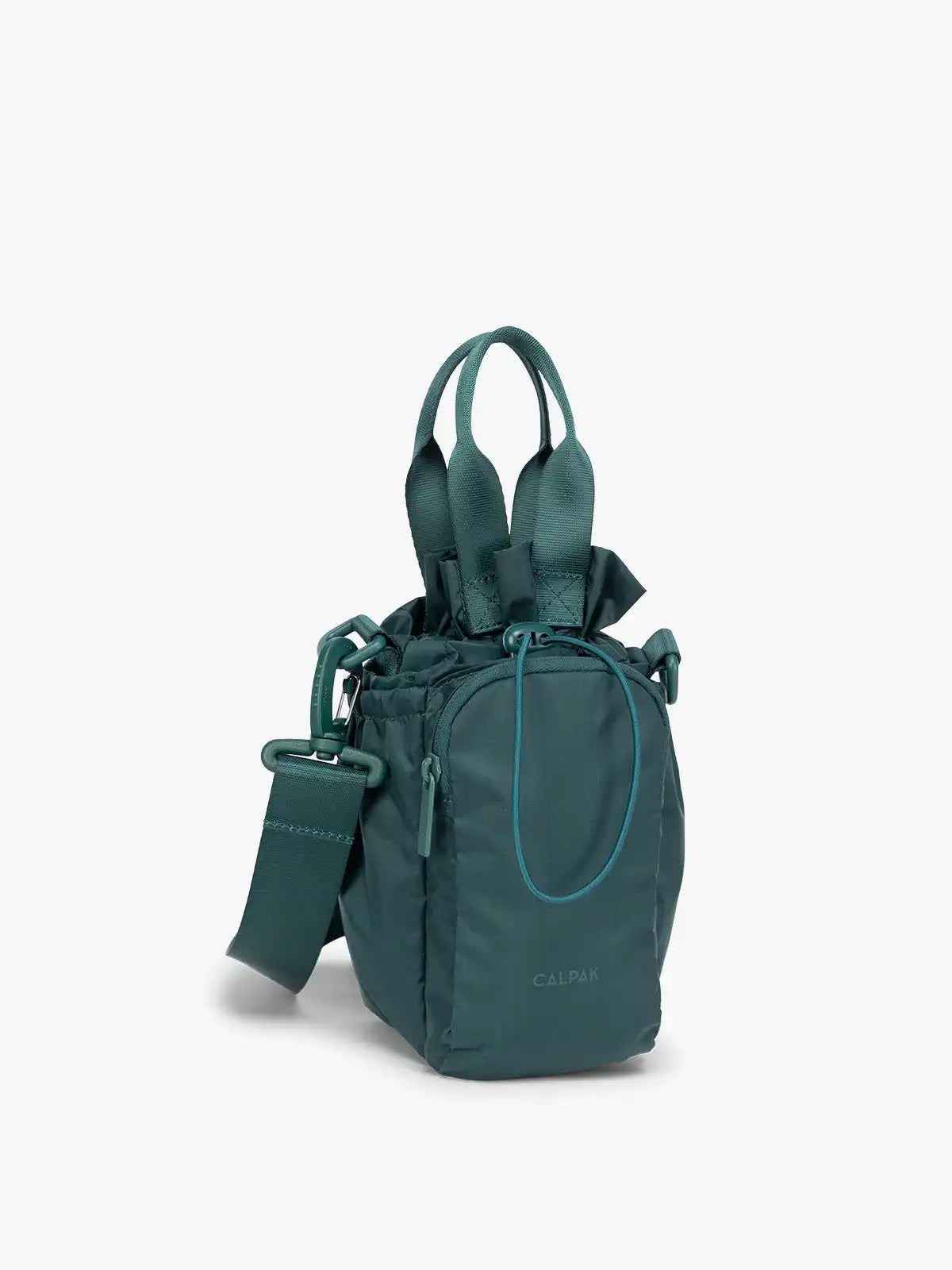 calpaktravelmalls.com