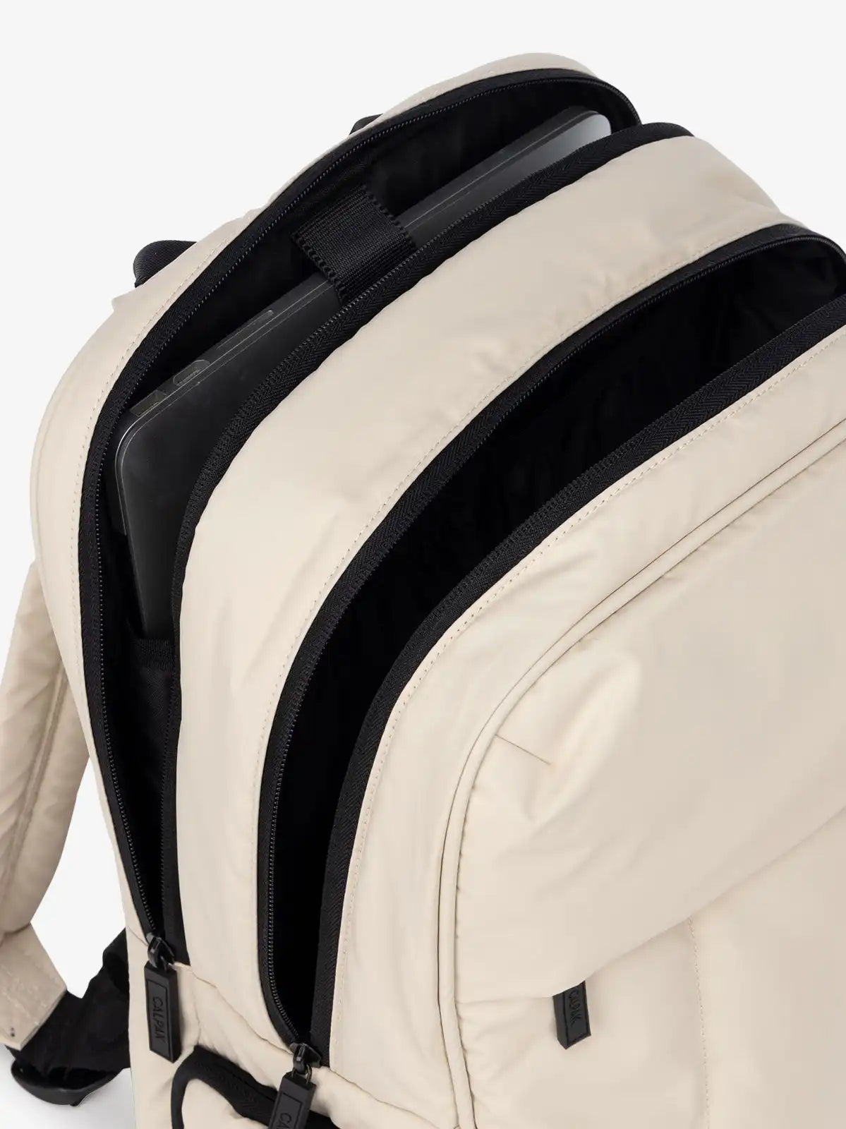 calpaktravelmalls.com