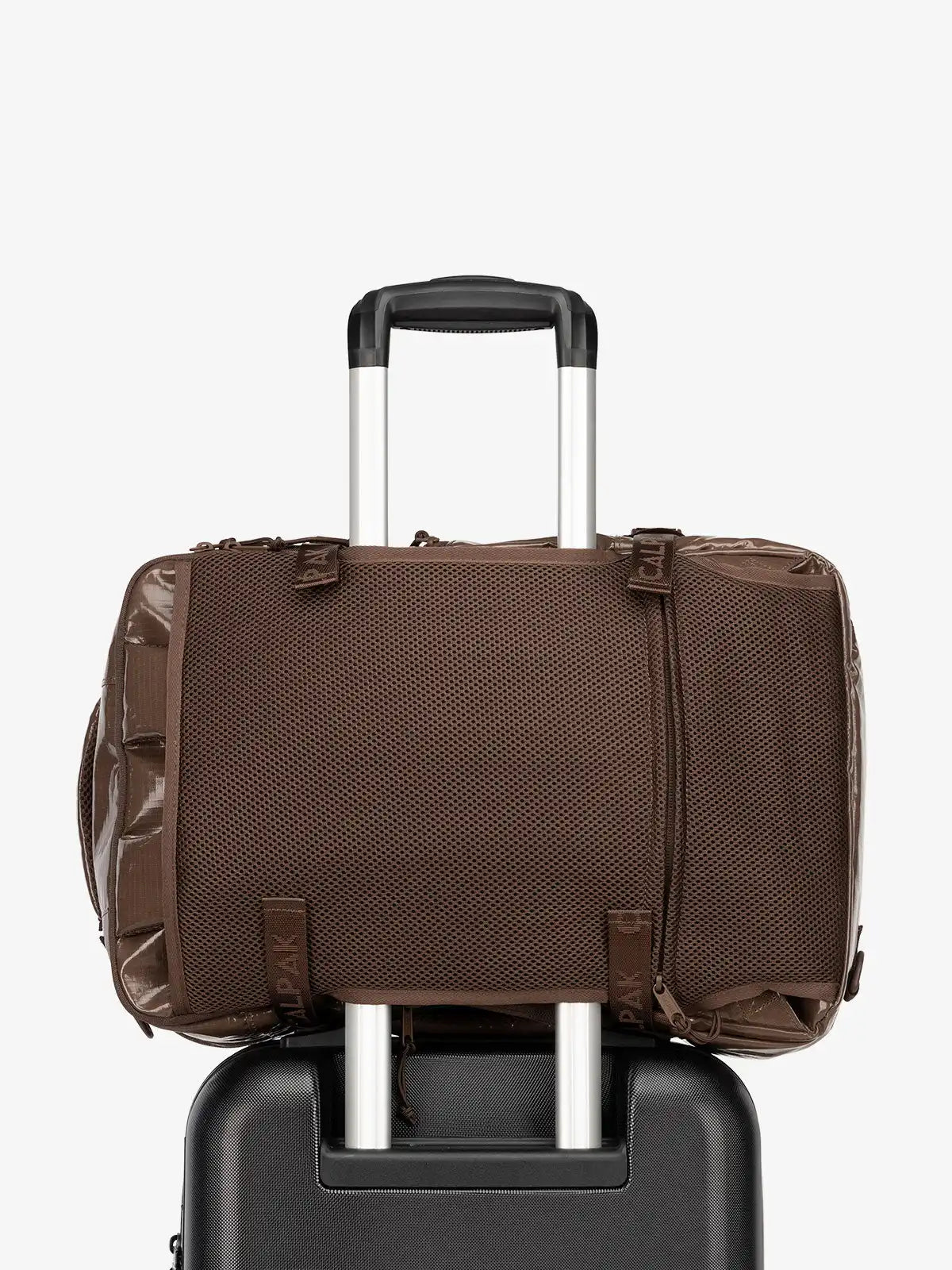 calpaktravelmalls.com