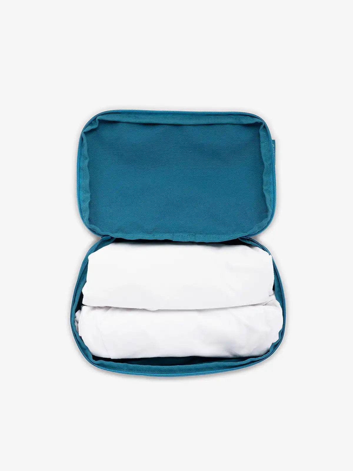 calpaktravelmalls.com