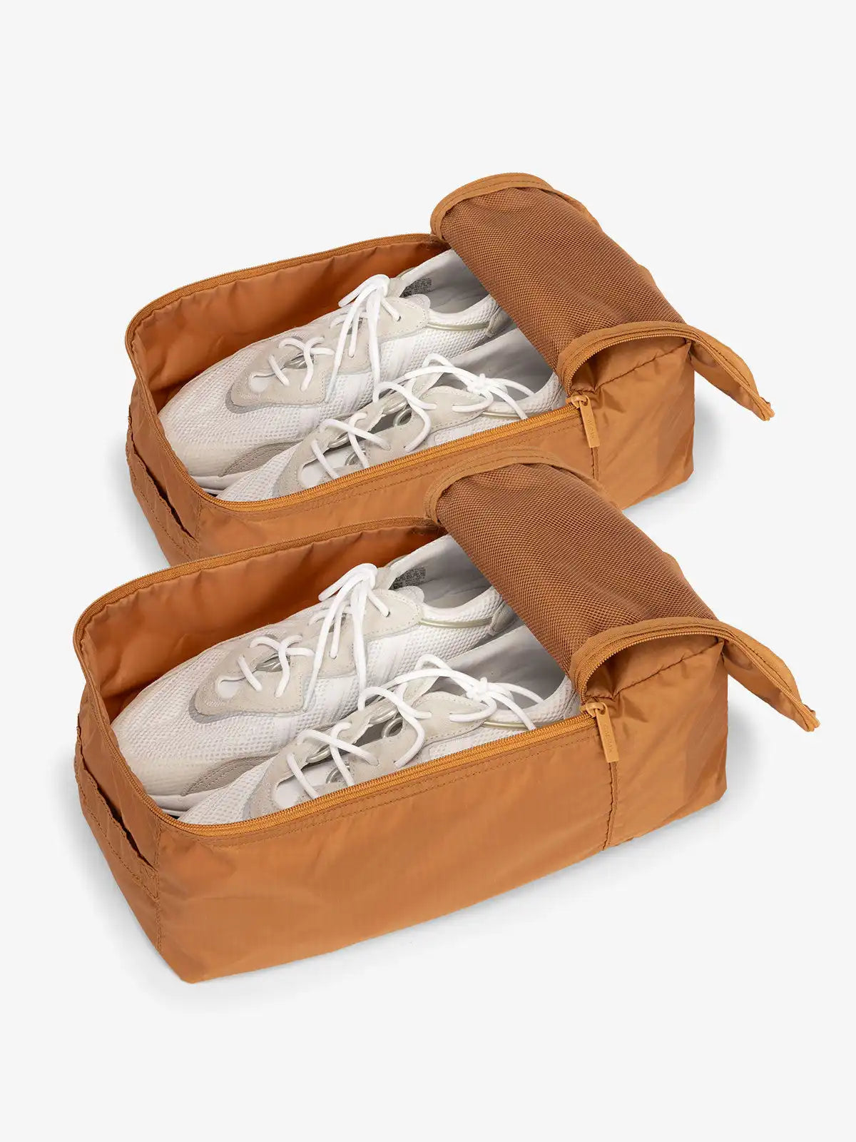 calpaktravelmalls.com