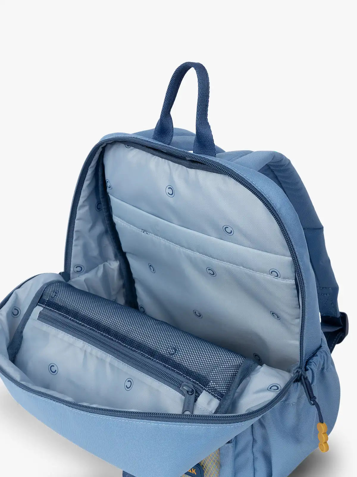 calpaktravelmalls.com