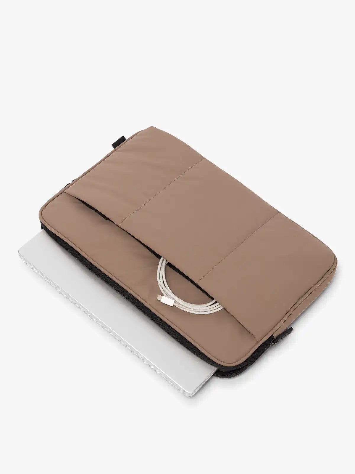 calpaktravelmalls.com