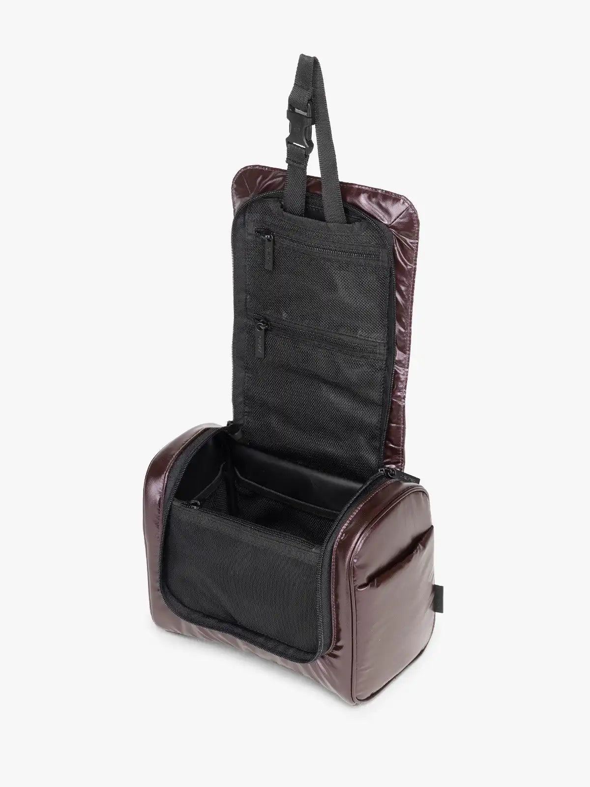 calpaktravelmalls.com
