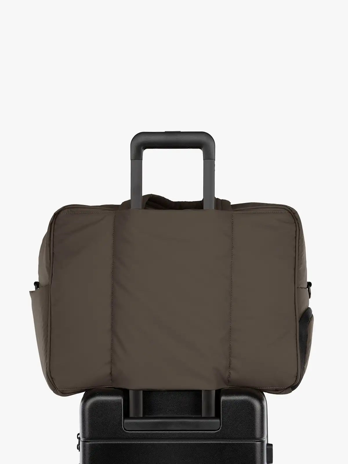 calpaktravelmalls.com
