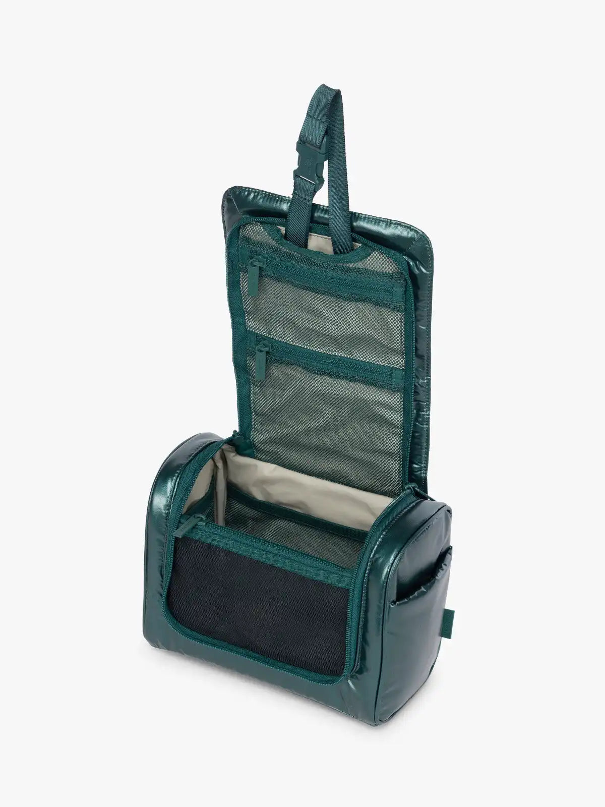 calpaktravelmalls.com