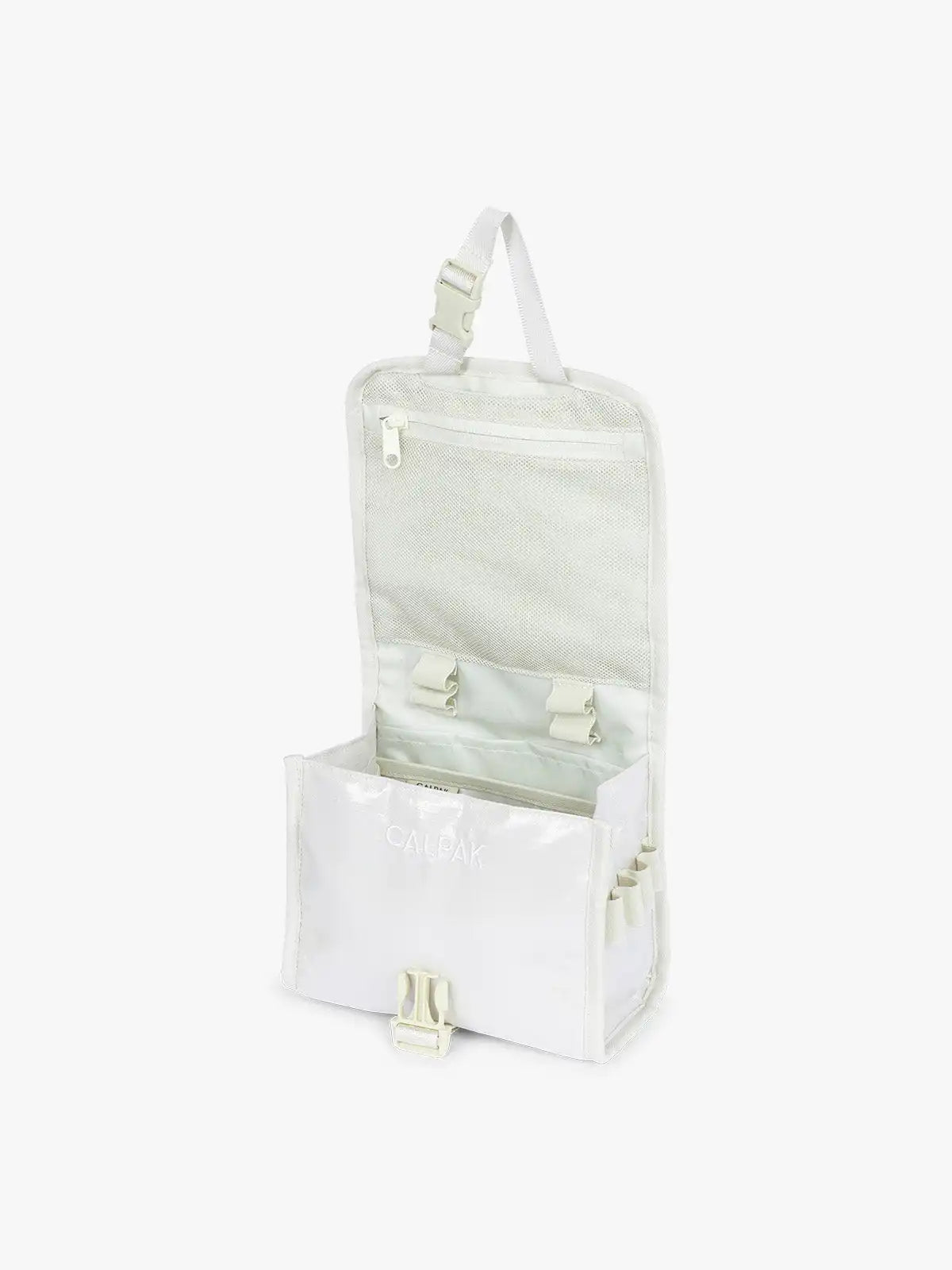 calpaktravelmalls.com