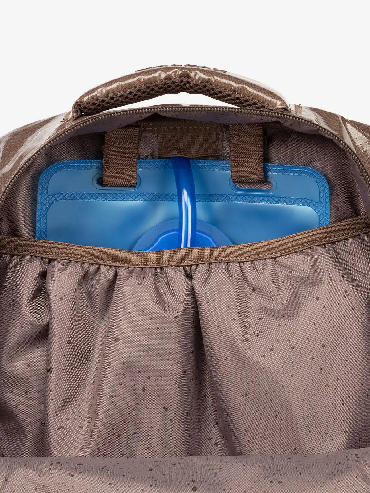 calpaktravelmalls.com