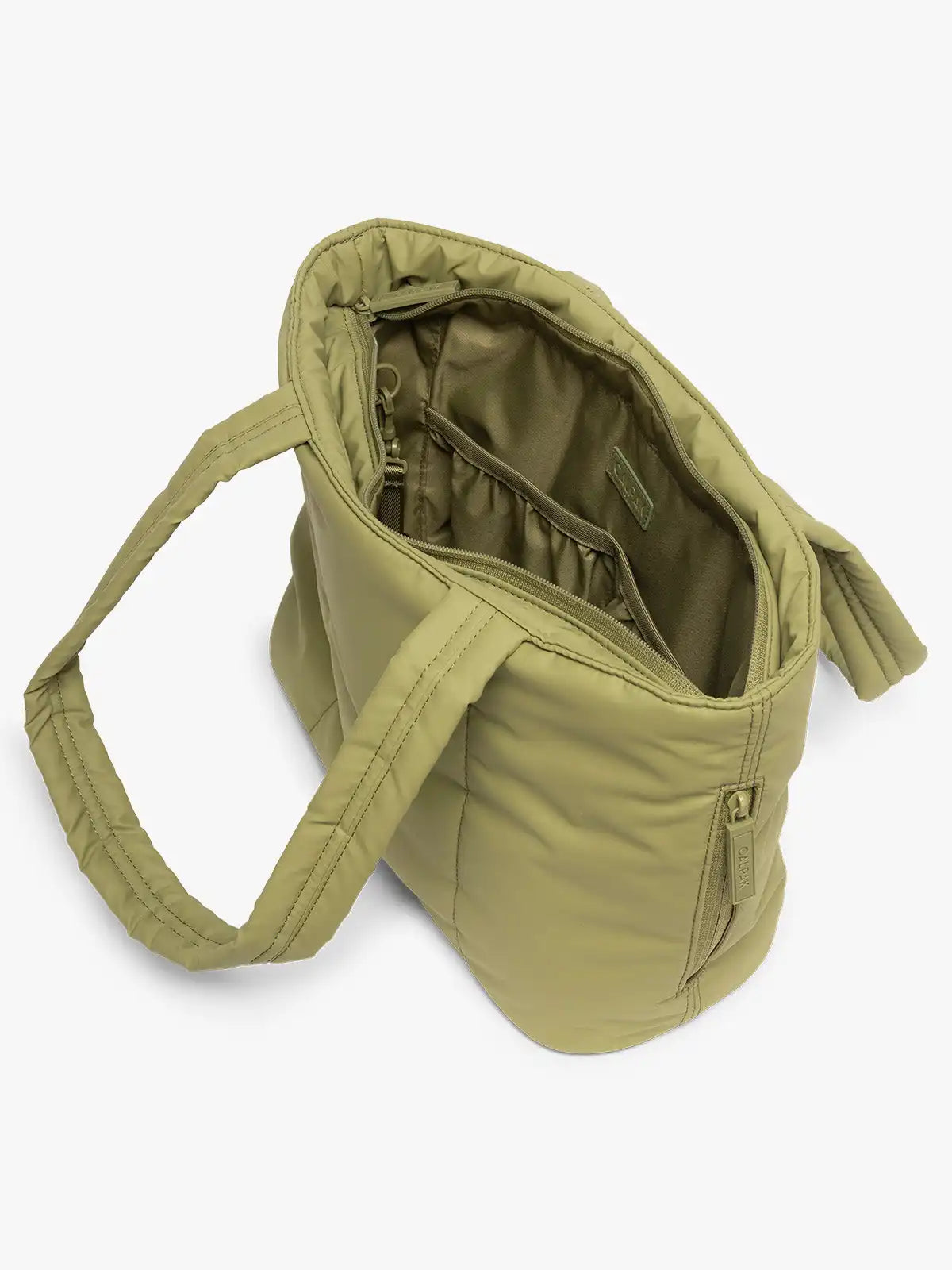 calpaktravelmalls.com