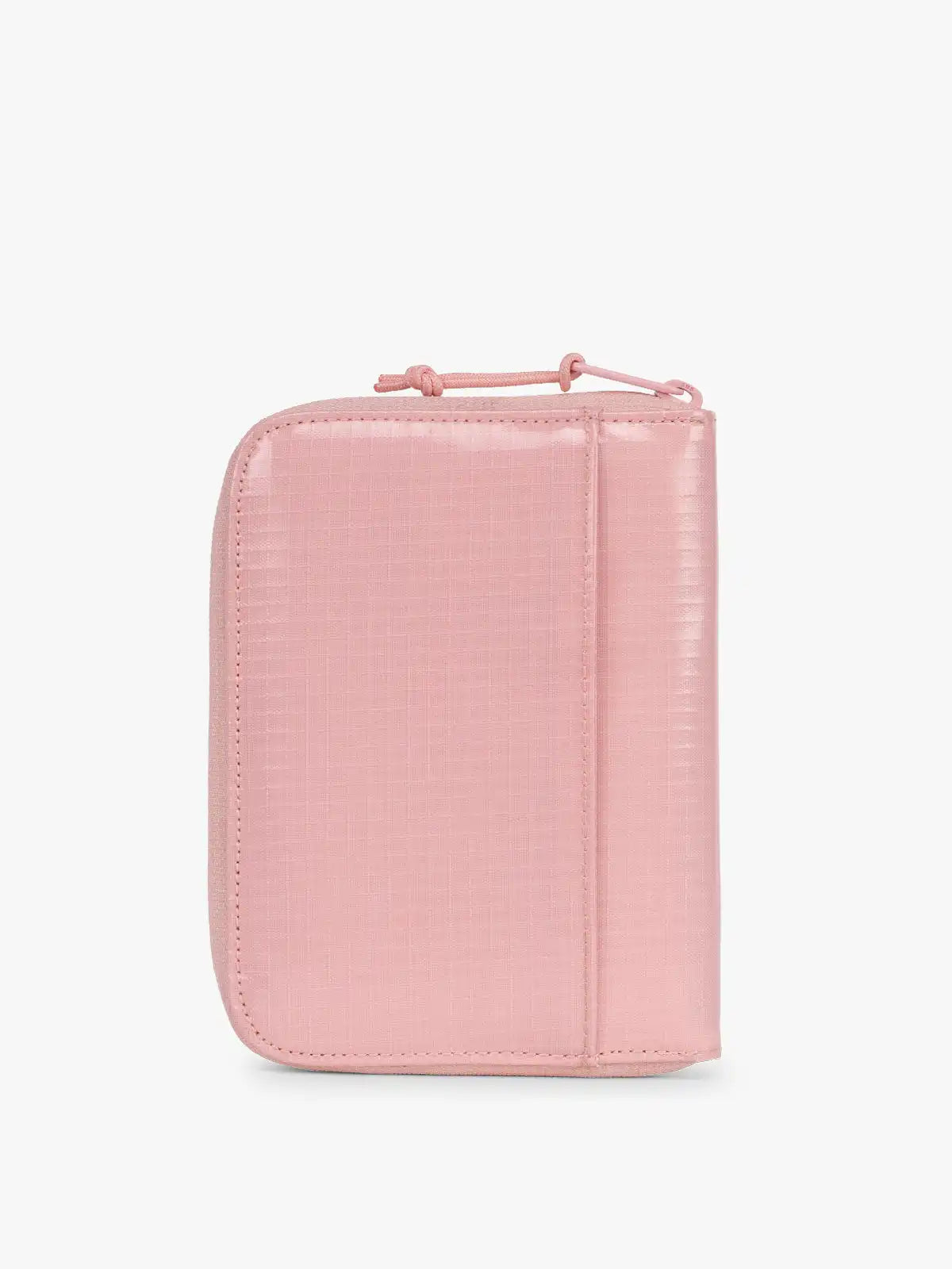 calpaktravelmalls.com