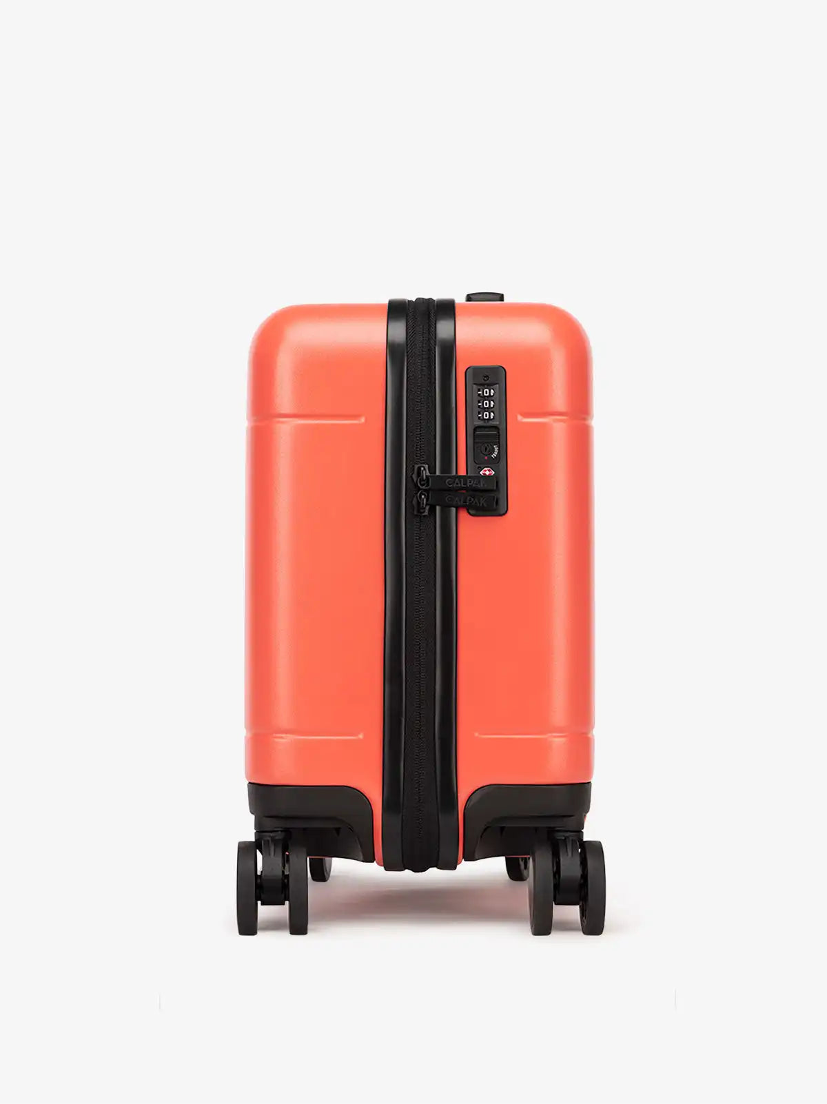 calpaktravelmalls.com