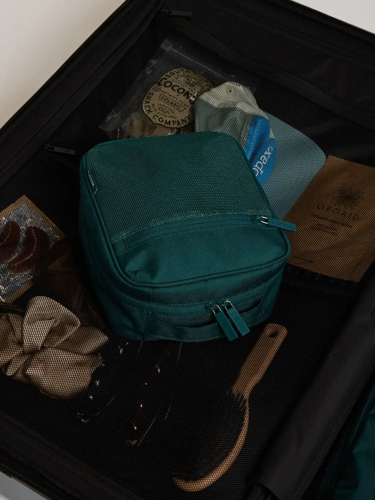 calpaktravelmalls.com
