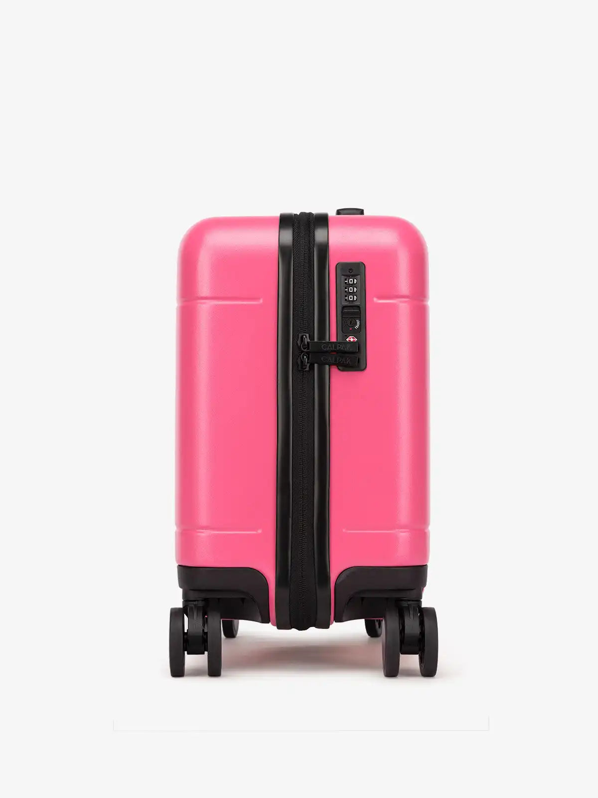 calpaktravelmalls.com