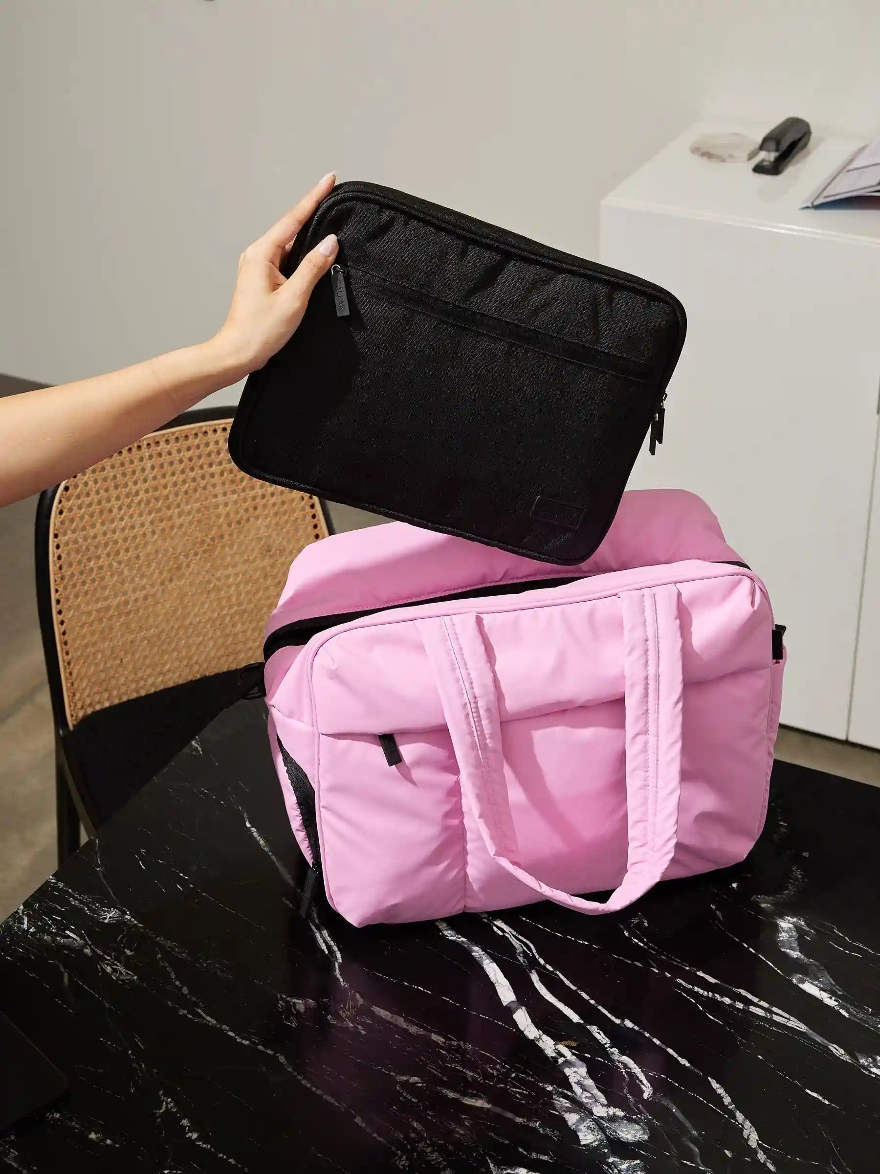 calpaktravelmalls.com