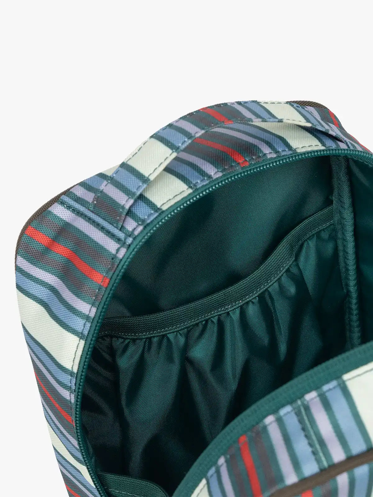 calpaktravelmalls.com