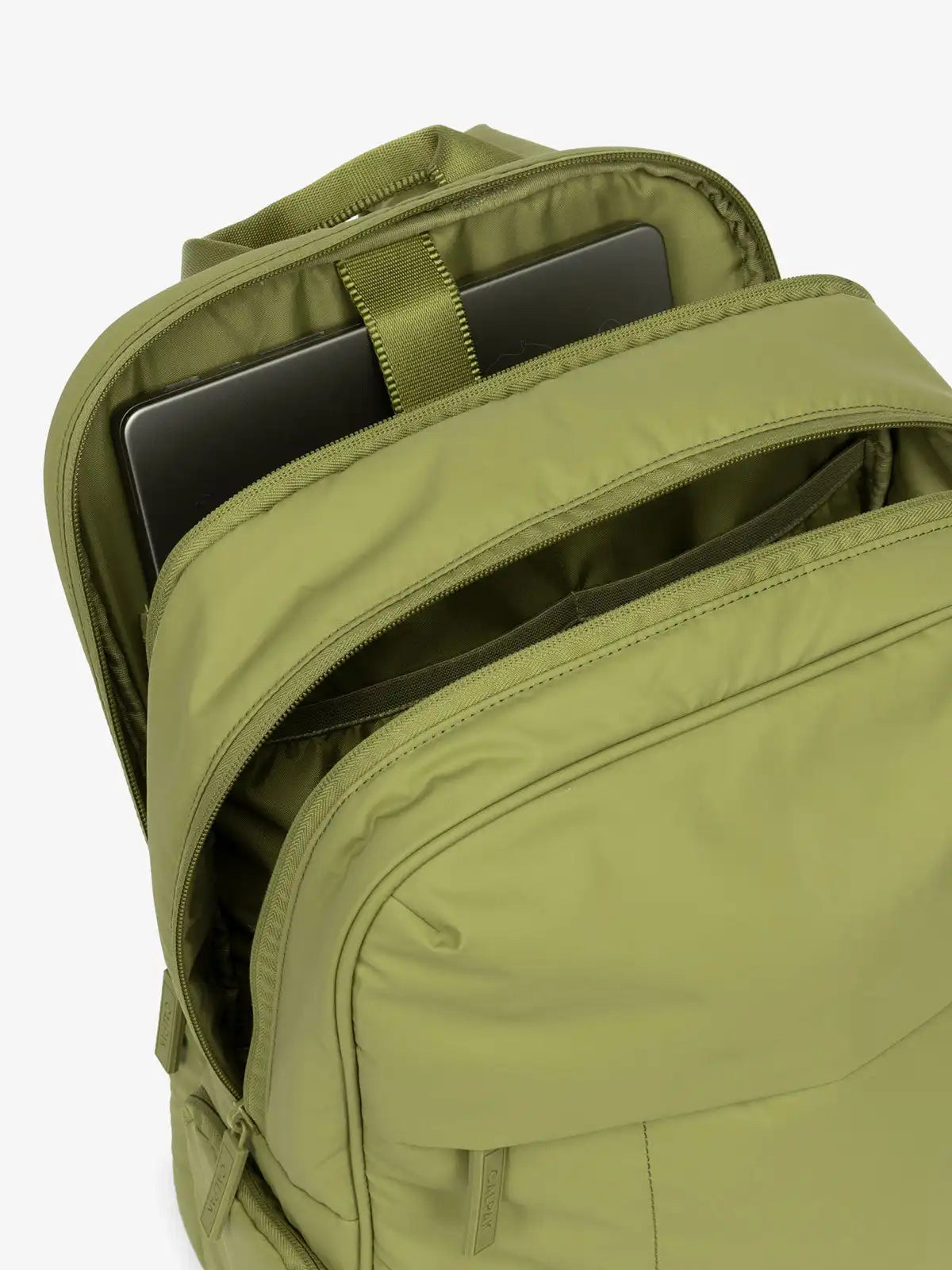 calpaktravelmalls.com