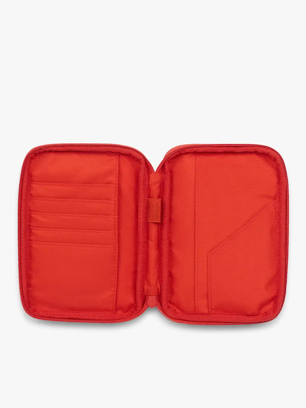 calpaktravelmalls.com
