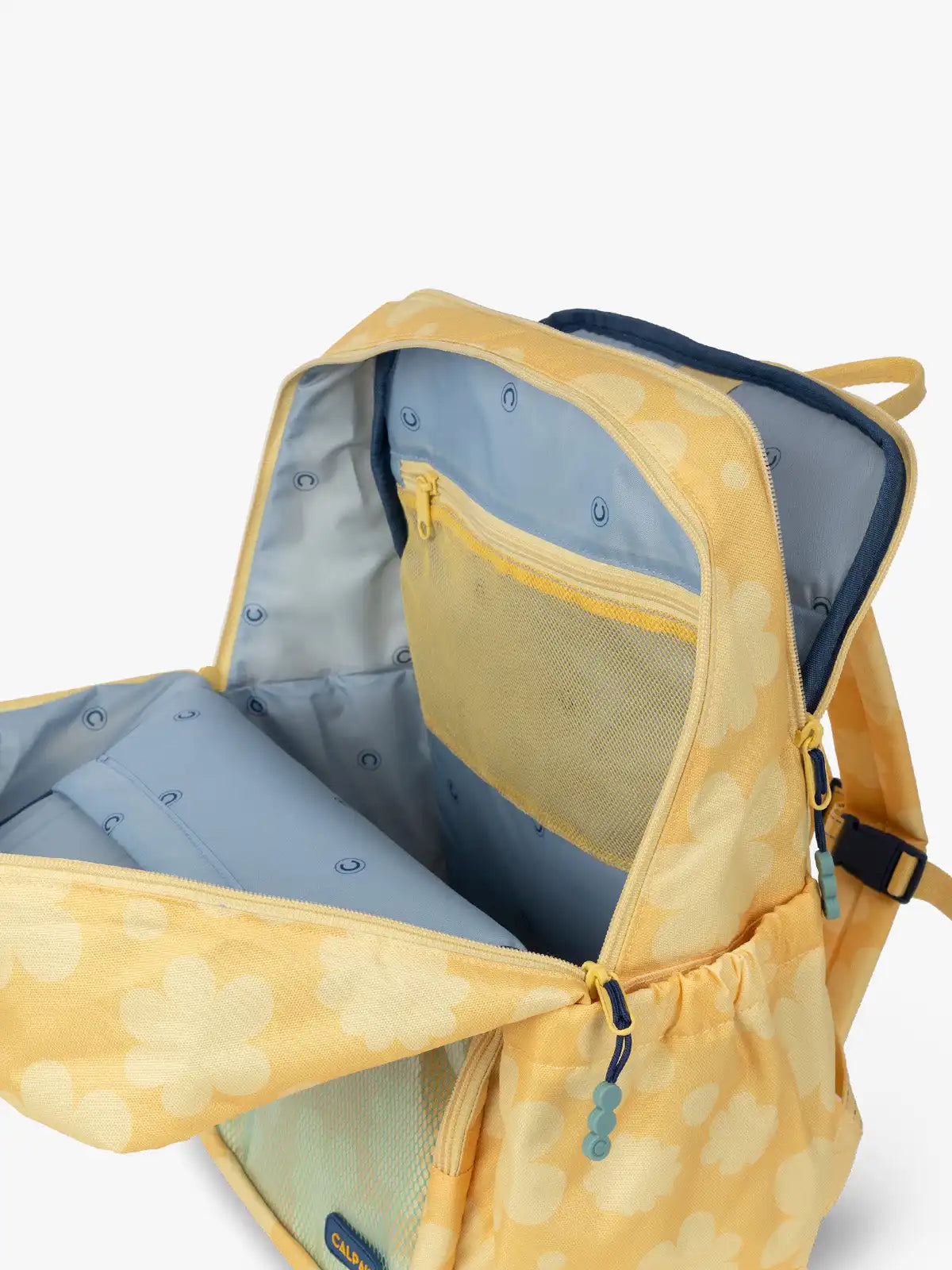 calpaktravelmalls.com