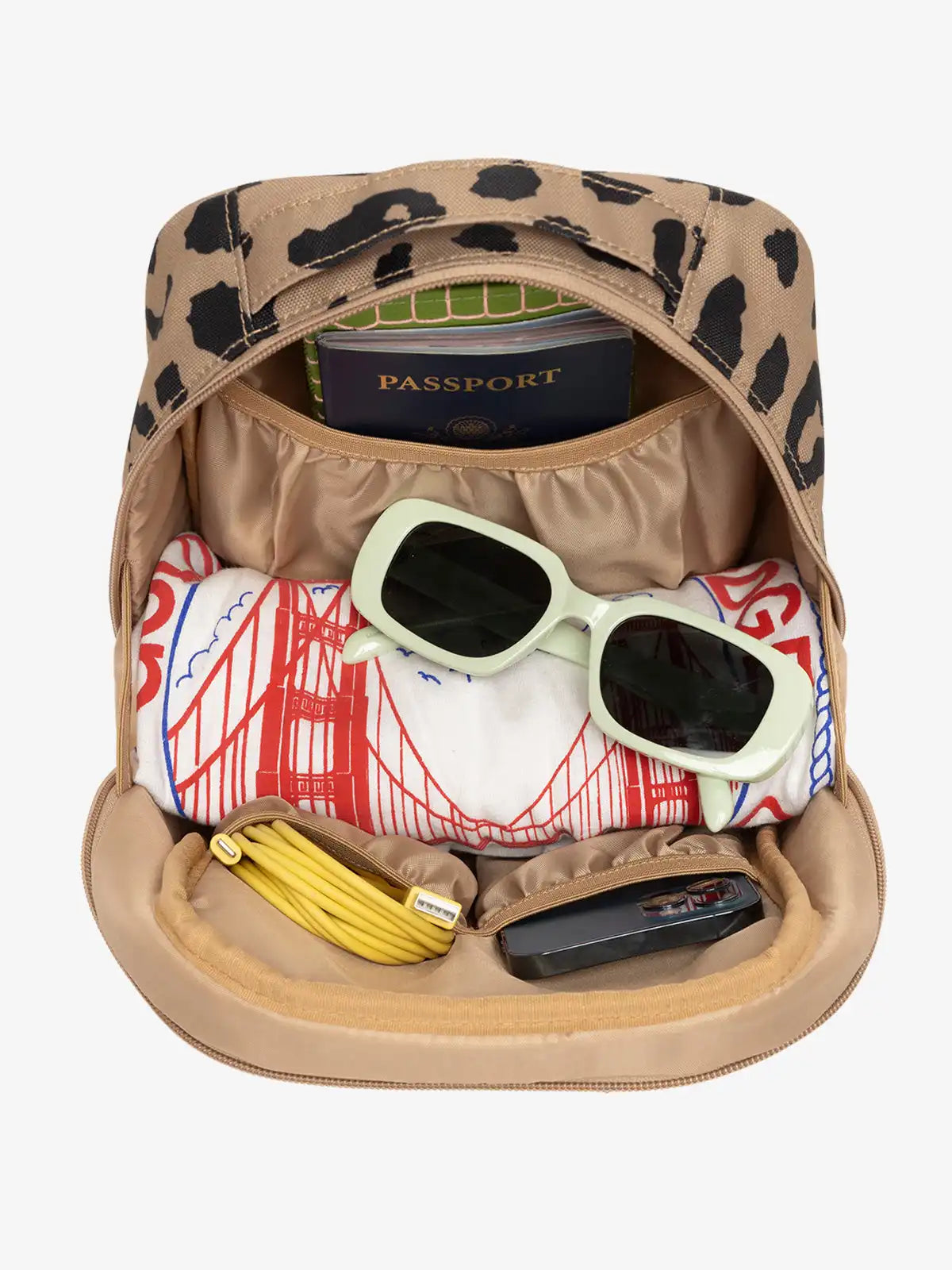 calpaktravelmalls.com