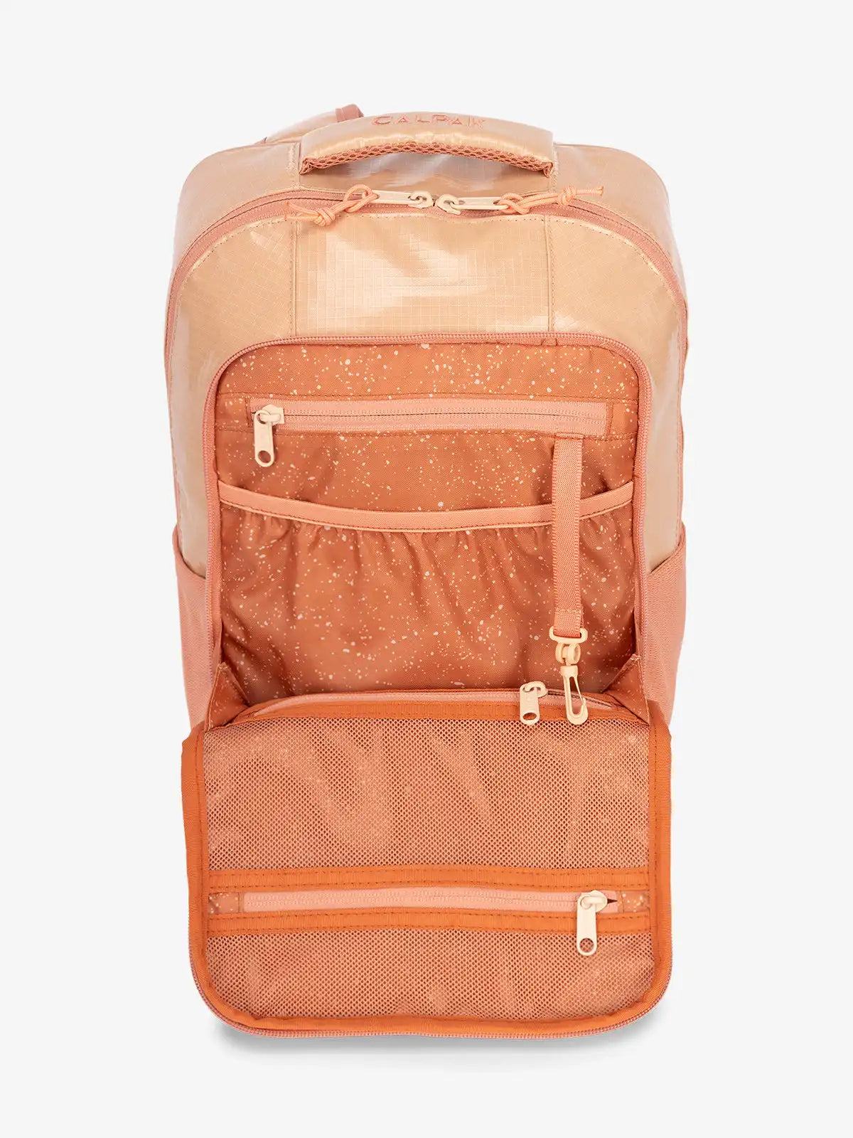 calpaktravelmalls.com