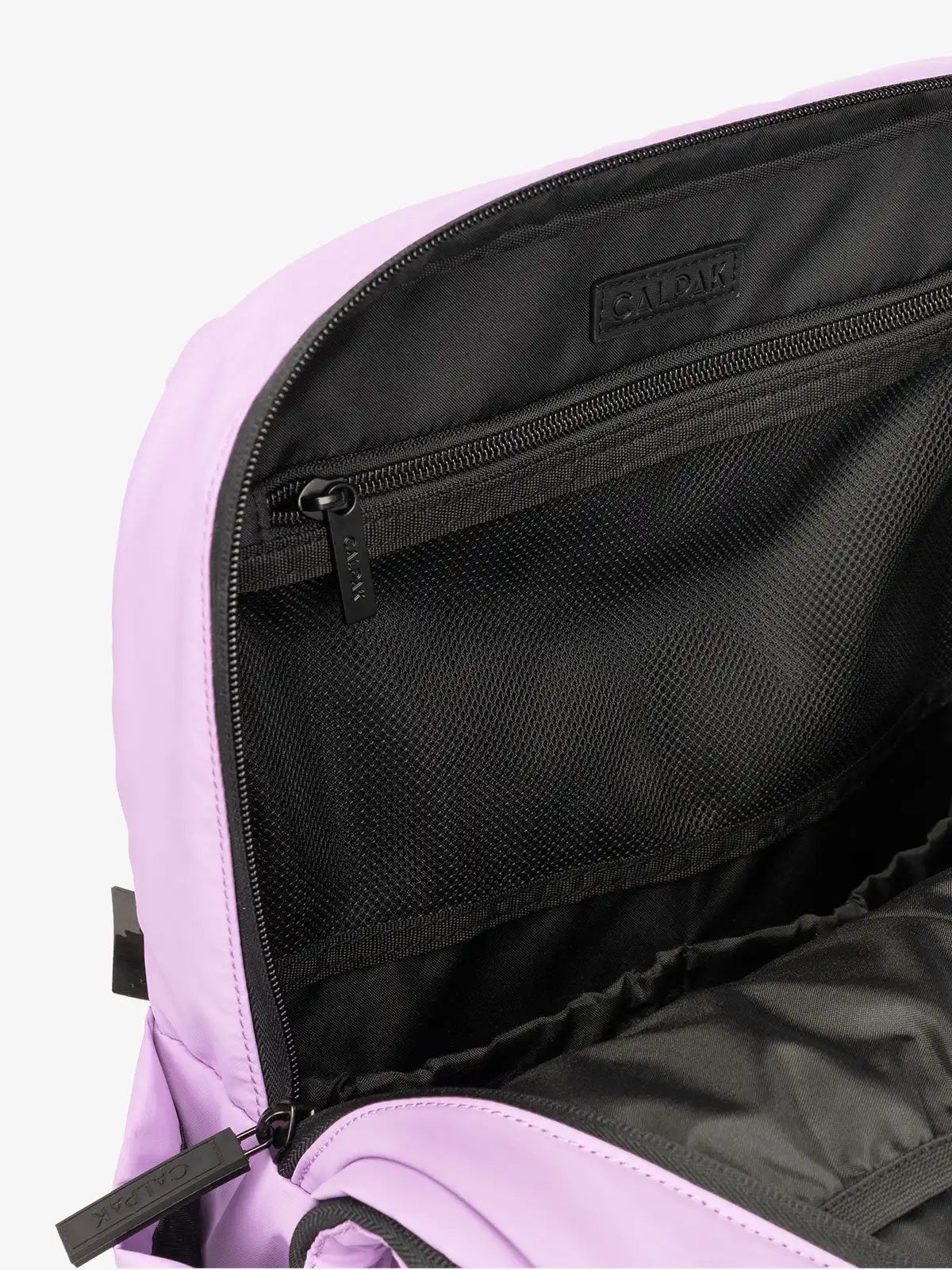 calpaktravelmalls.com
