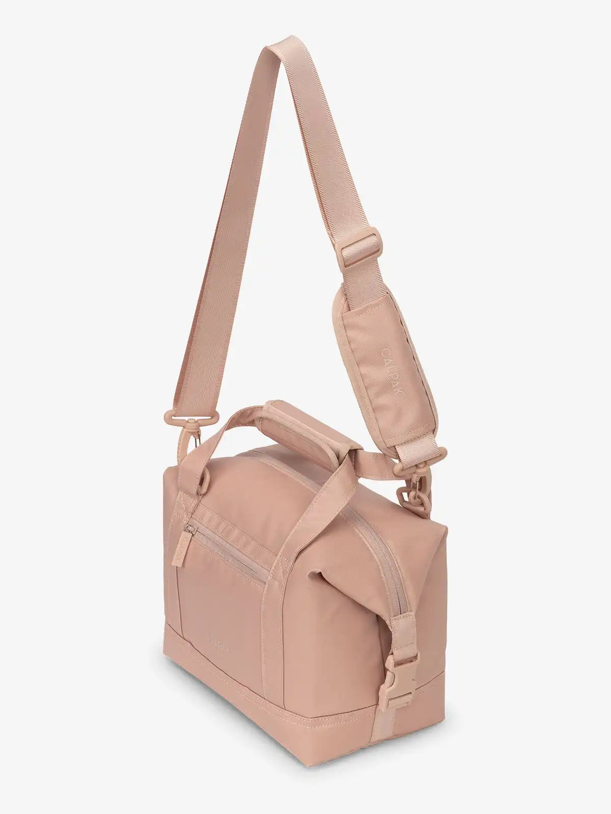 calpaktravelmalls.com