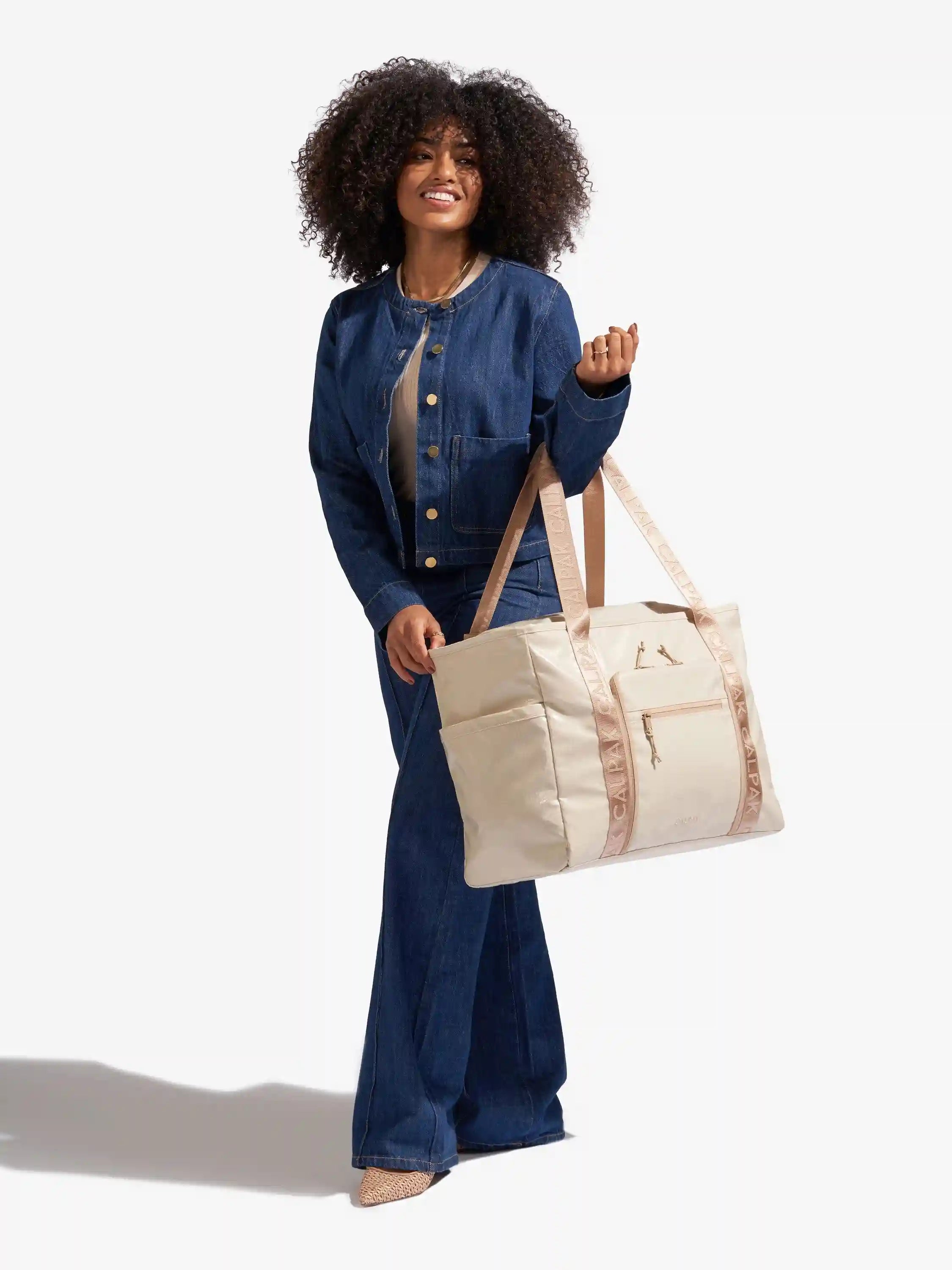 calpaktravelmalls.com