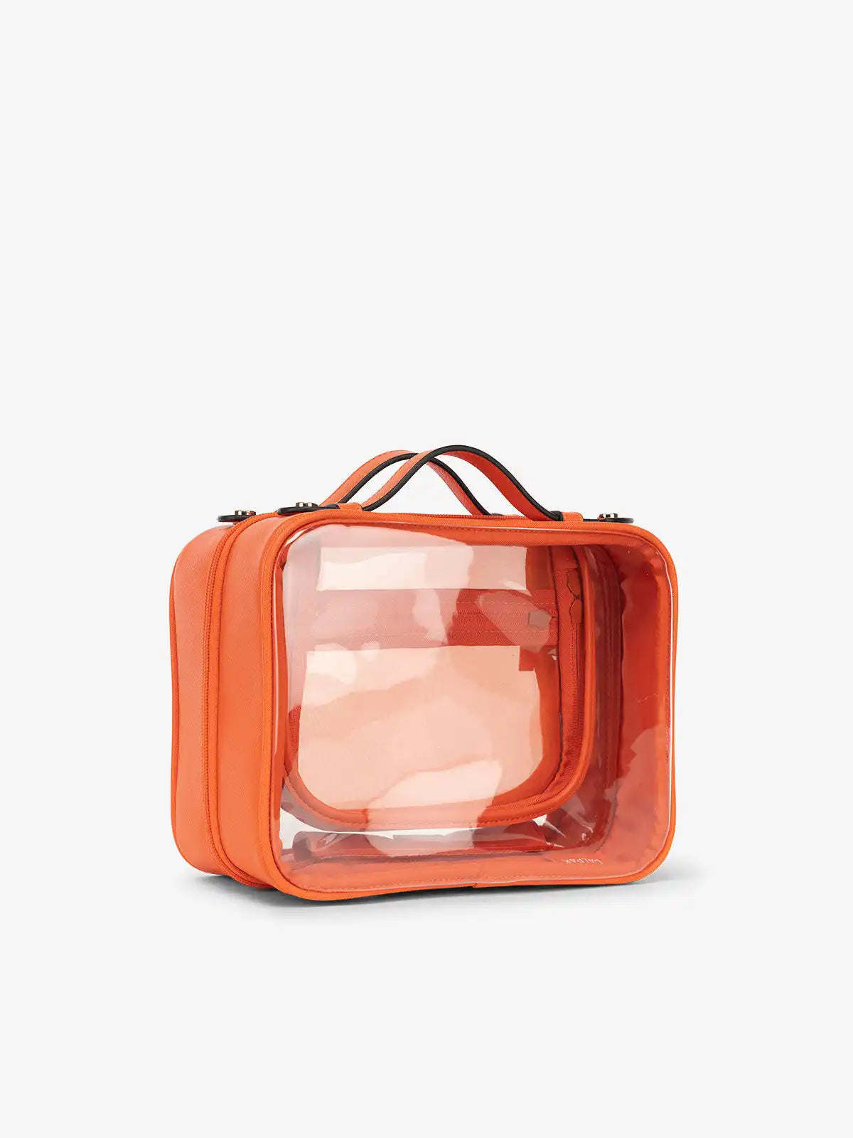 calpaktravelmalls.com