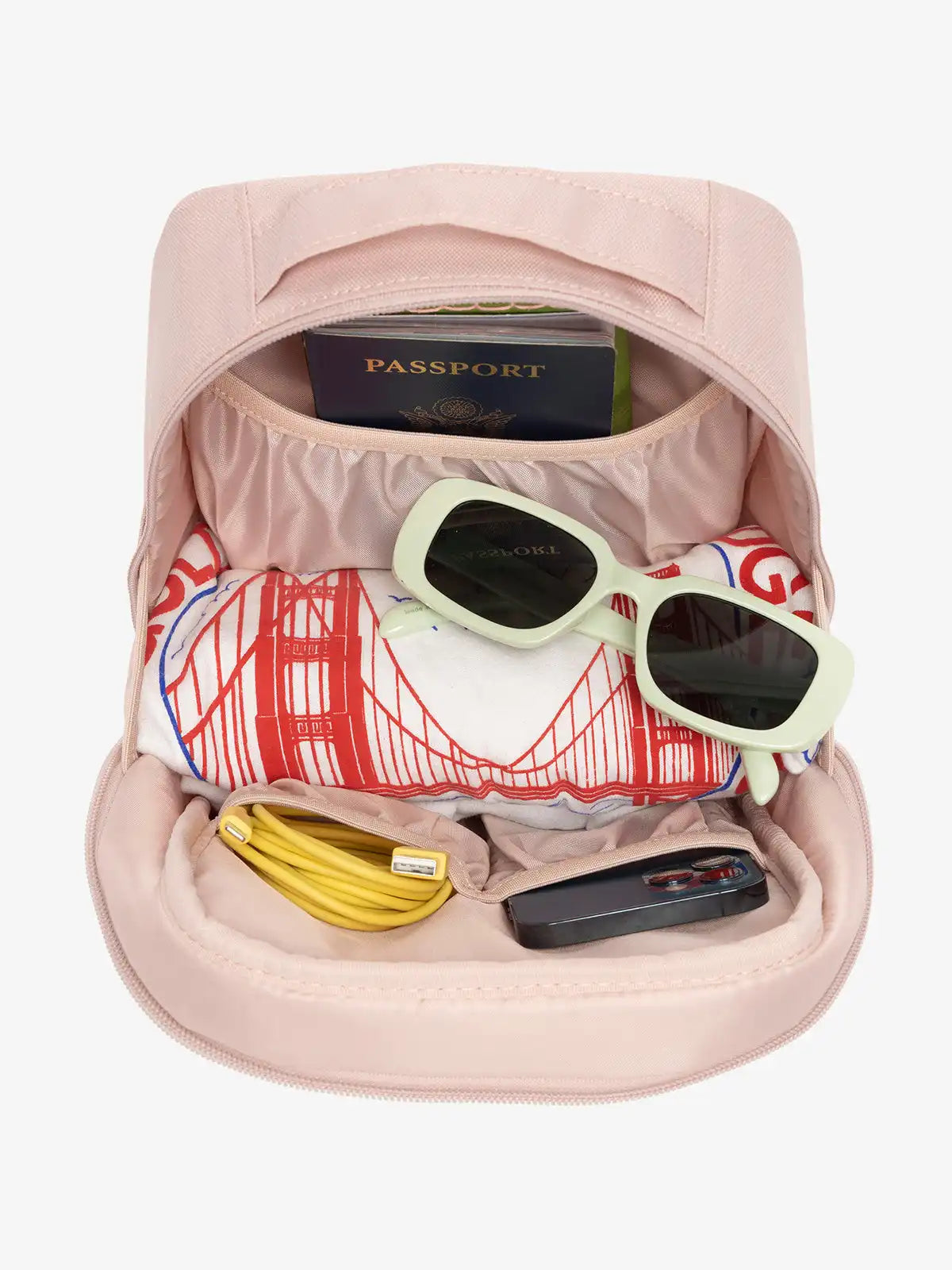 calpaktravelmalls.com