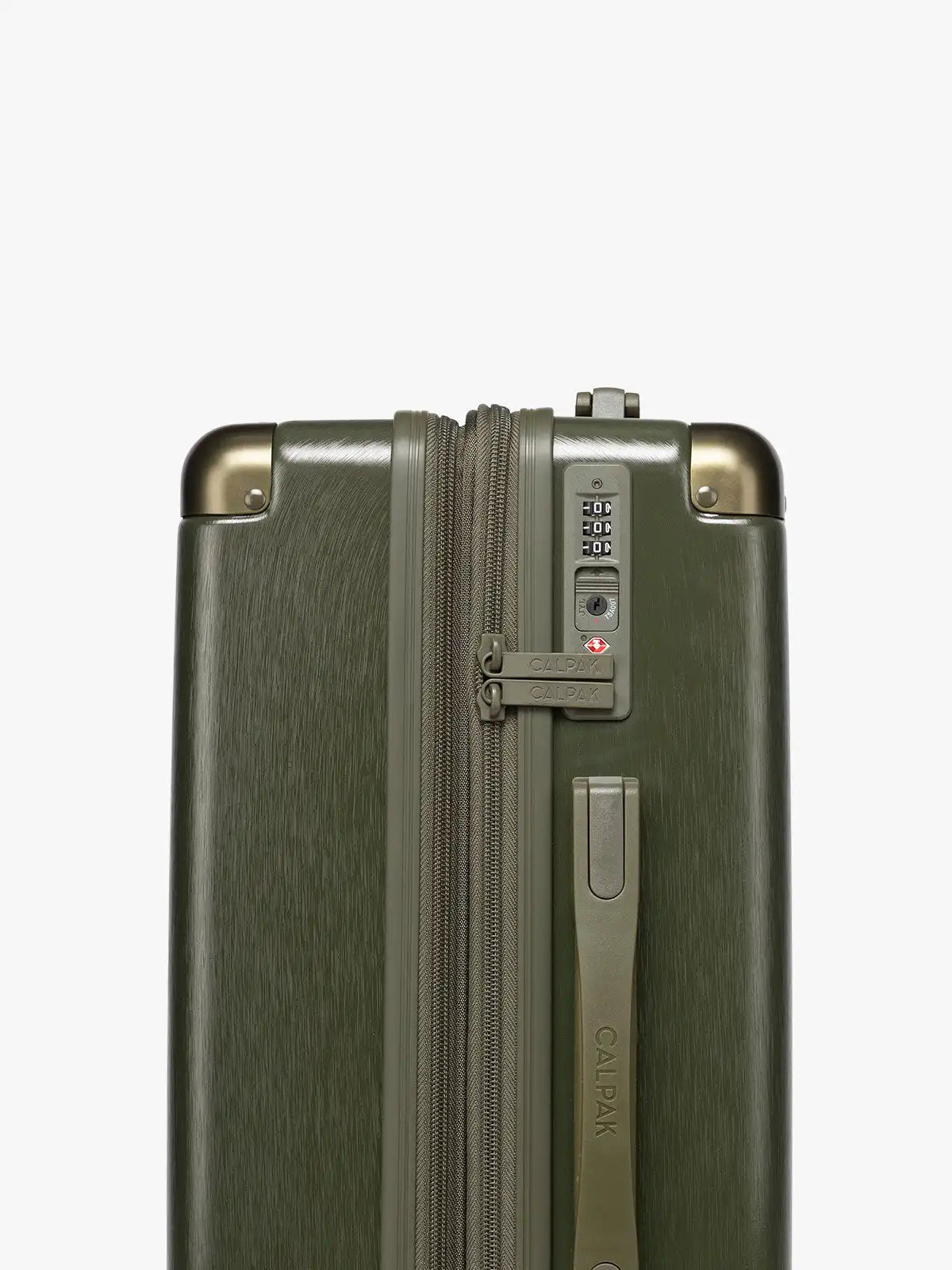 calpaktravelmalls.com