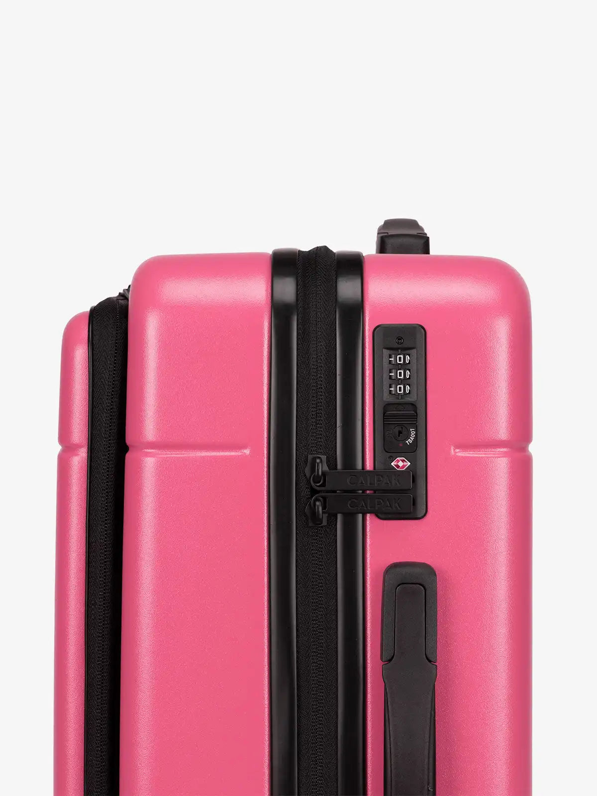 calpaktravelmalls.com