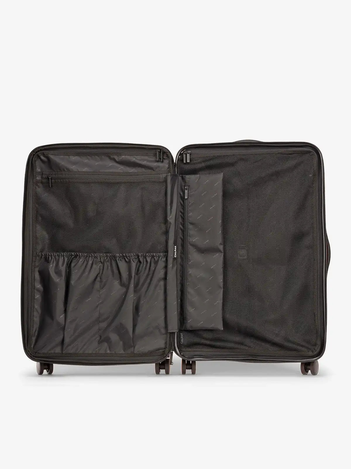 calpaktravelmalls.com